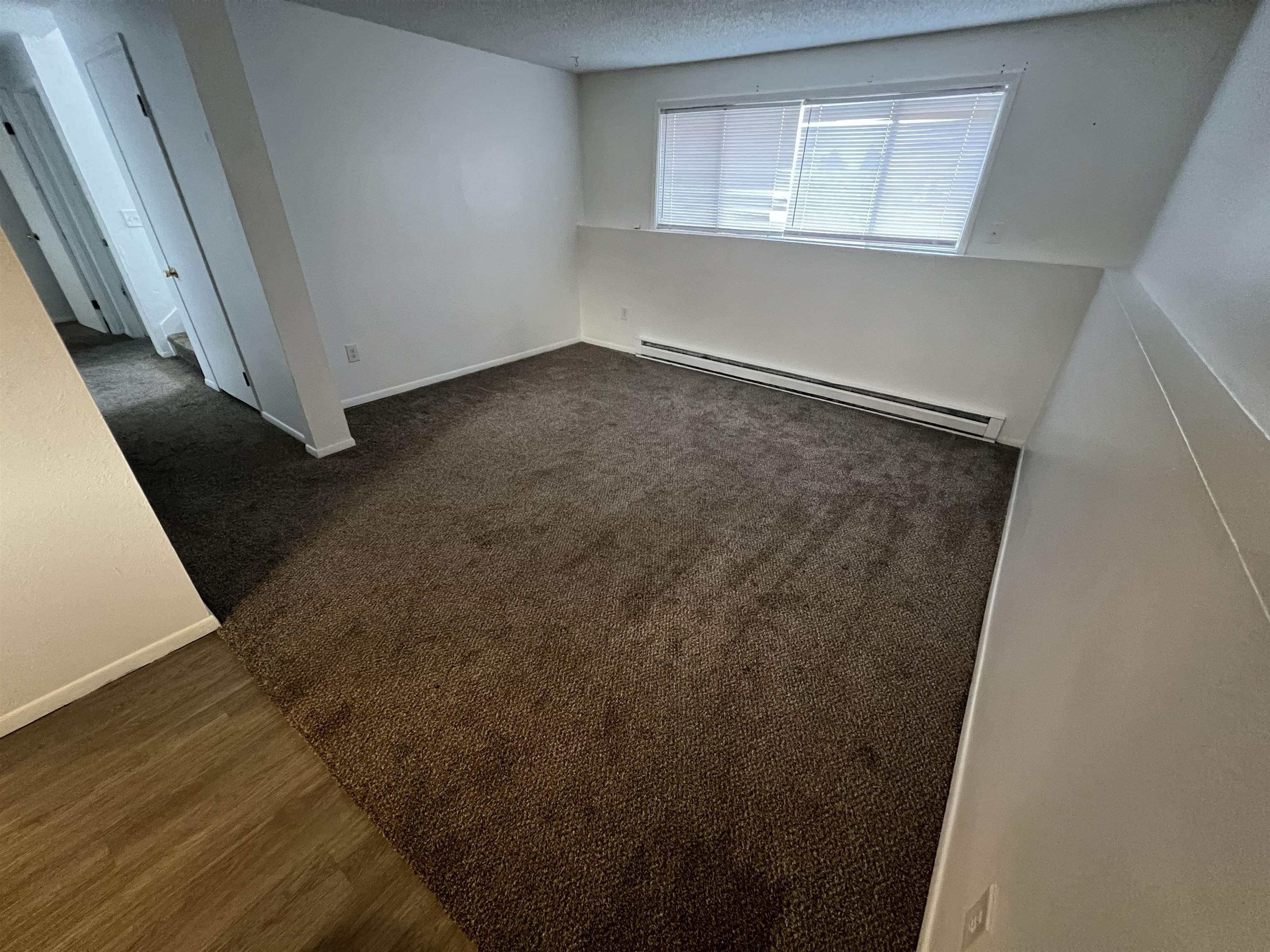 16108 E Broadway Ave - Photo 4