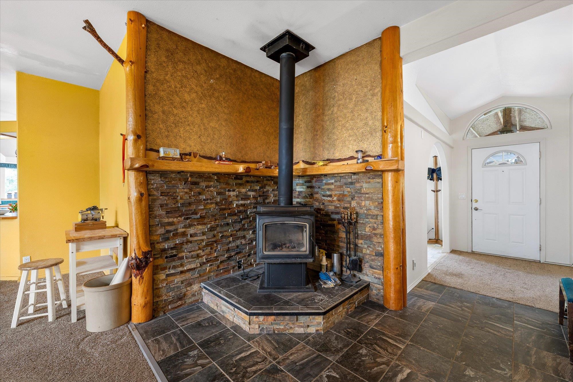 4761C Luther Rd - Photo 8