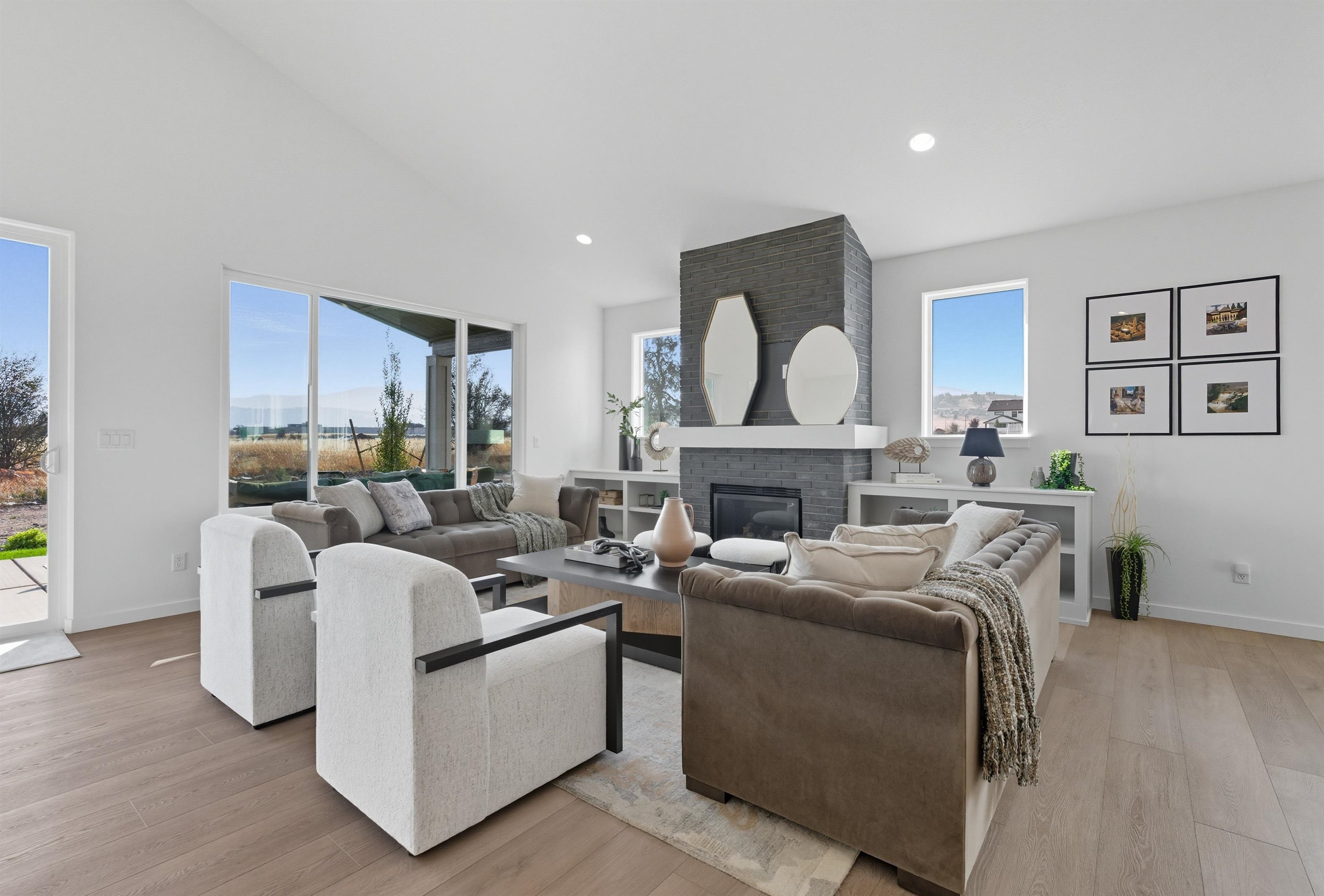 12213 N VALENCIA Ave - Photo 9