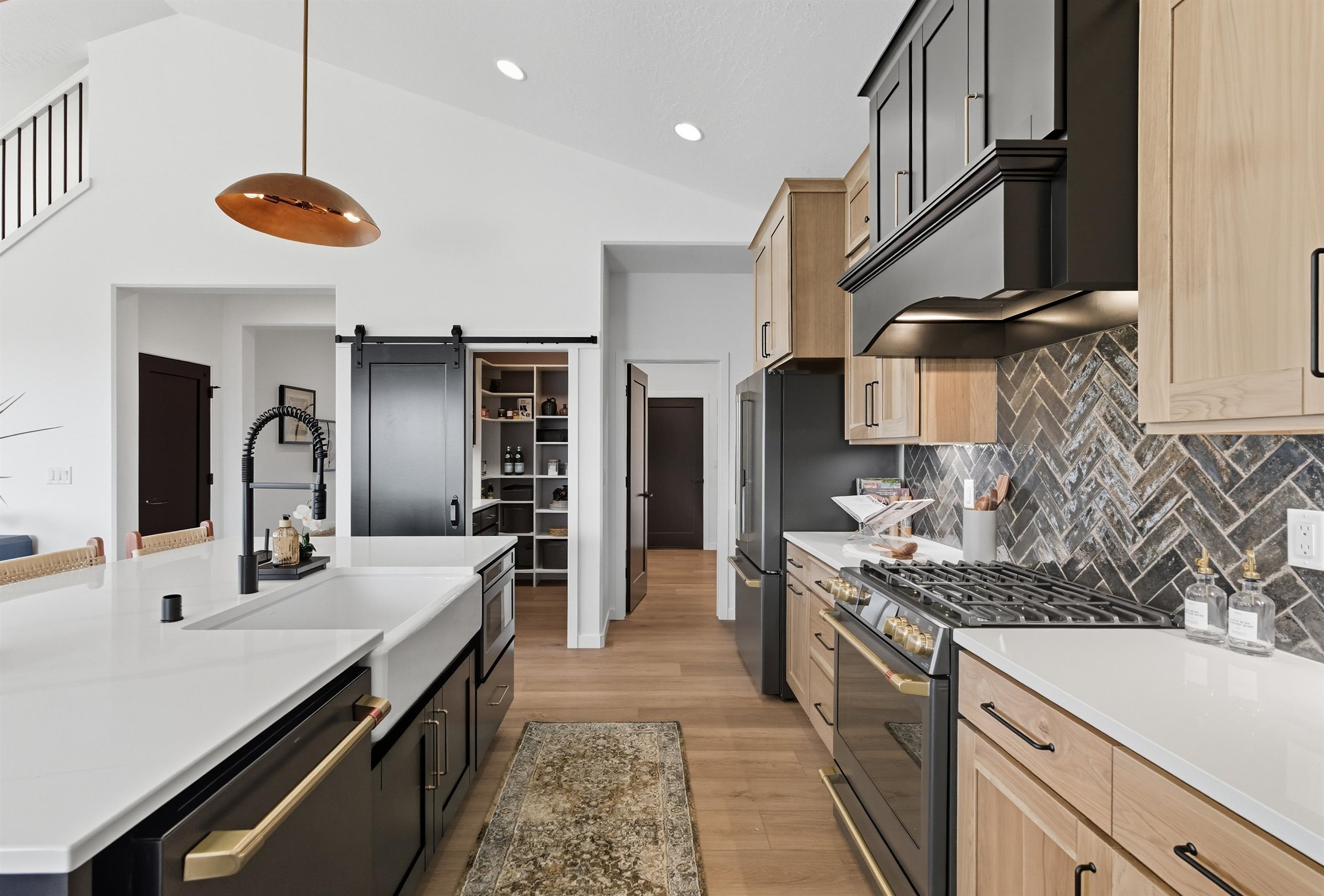 12213 N VALENCIA Ave - Photo 17