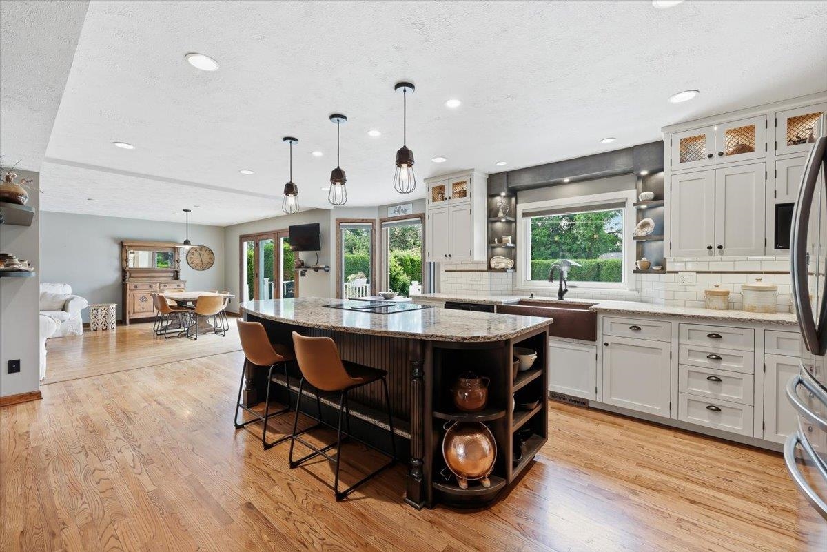 1632 E 33rd Ave - Photo 5
