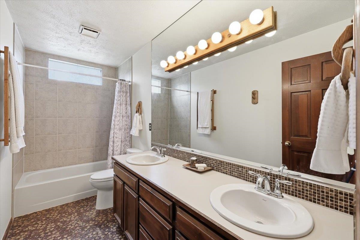 1632 E 33rd Ave - Photo 24