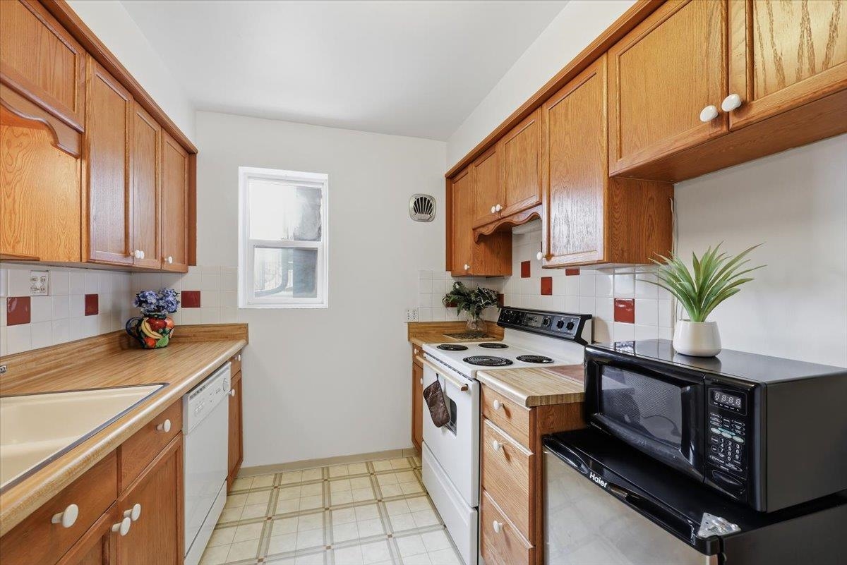2227 W 4th Ave, Unit 1 - Photo 11