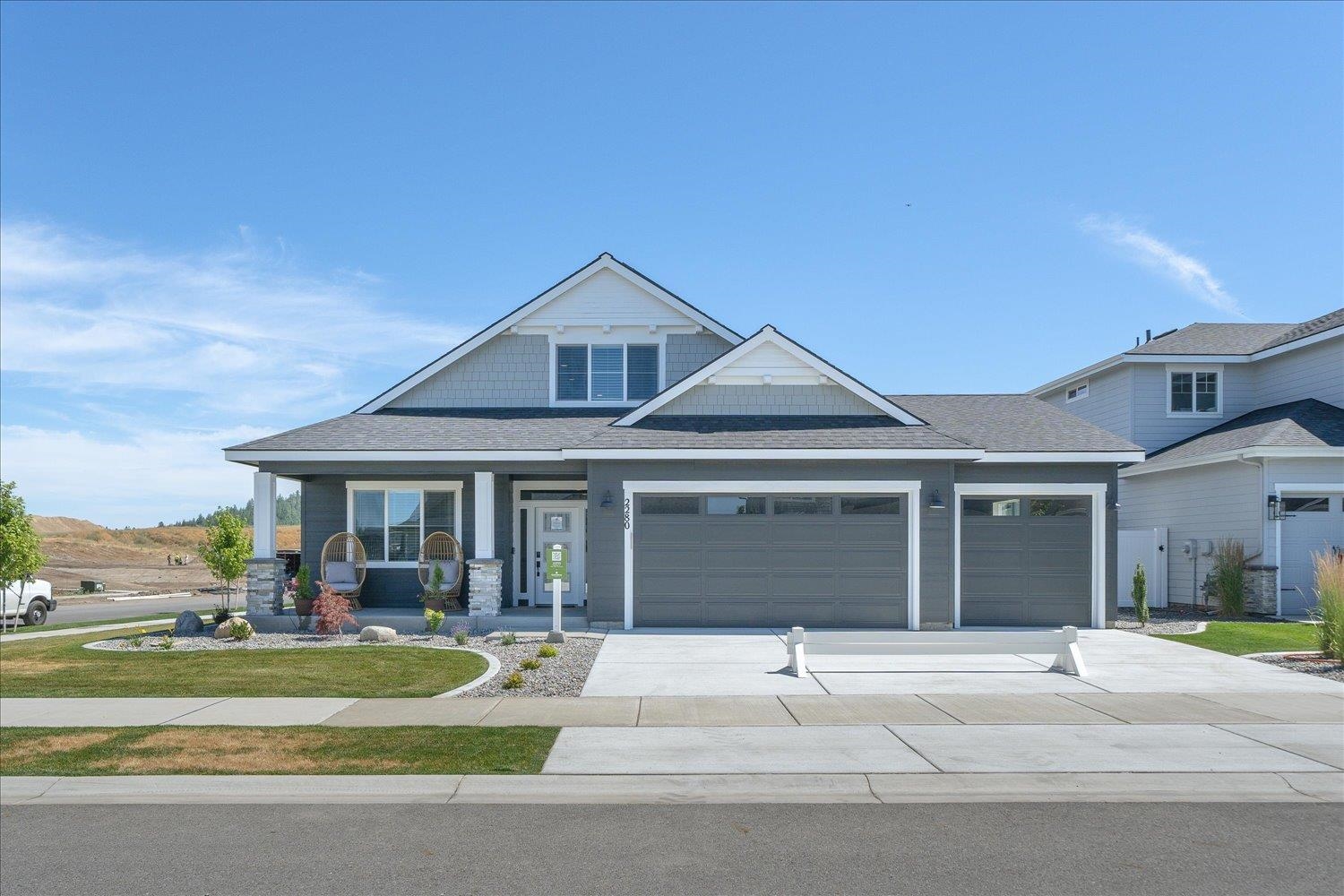 12158 N Montfort Ave - Photo 1