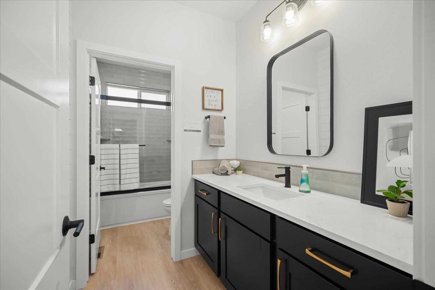 12158 N Montfort Ave - Photo 20