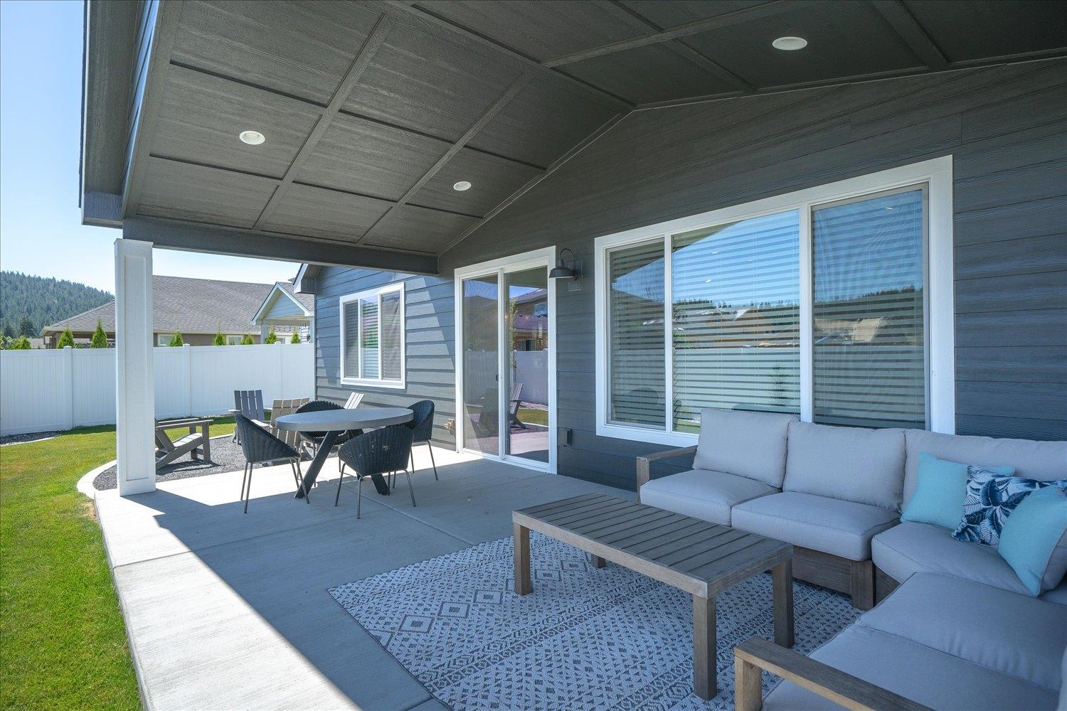 12158 N Montfort Ave - Photo 28