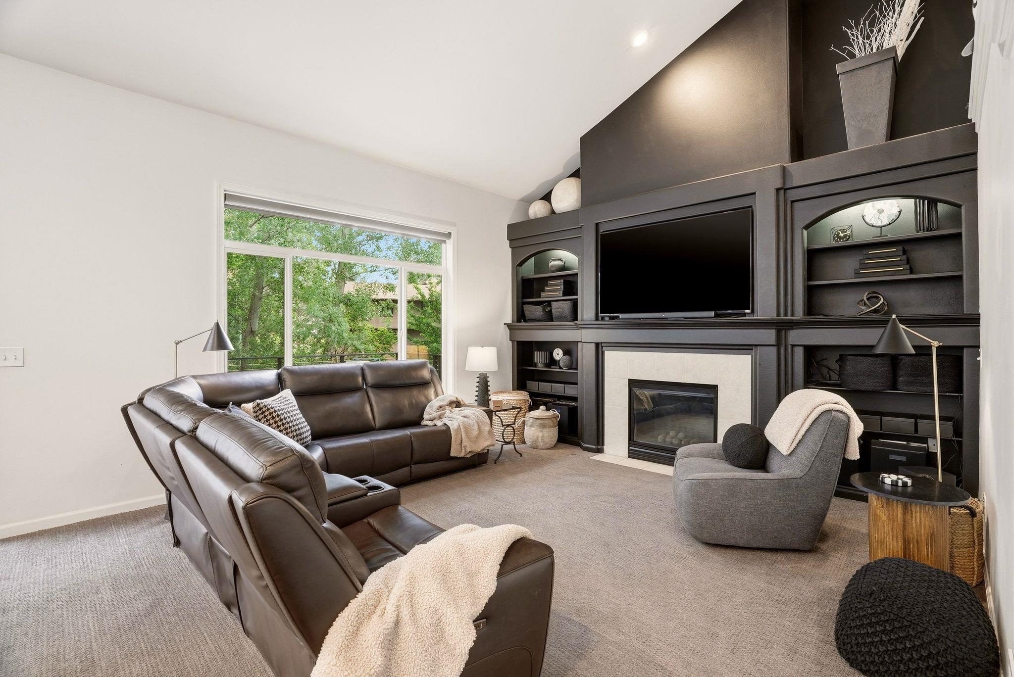 3827 E BELLERIVE Ln - Photo 10