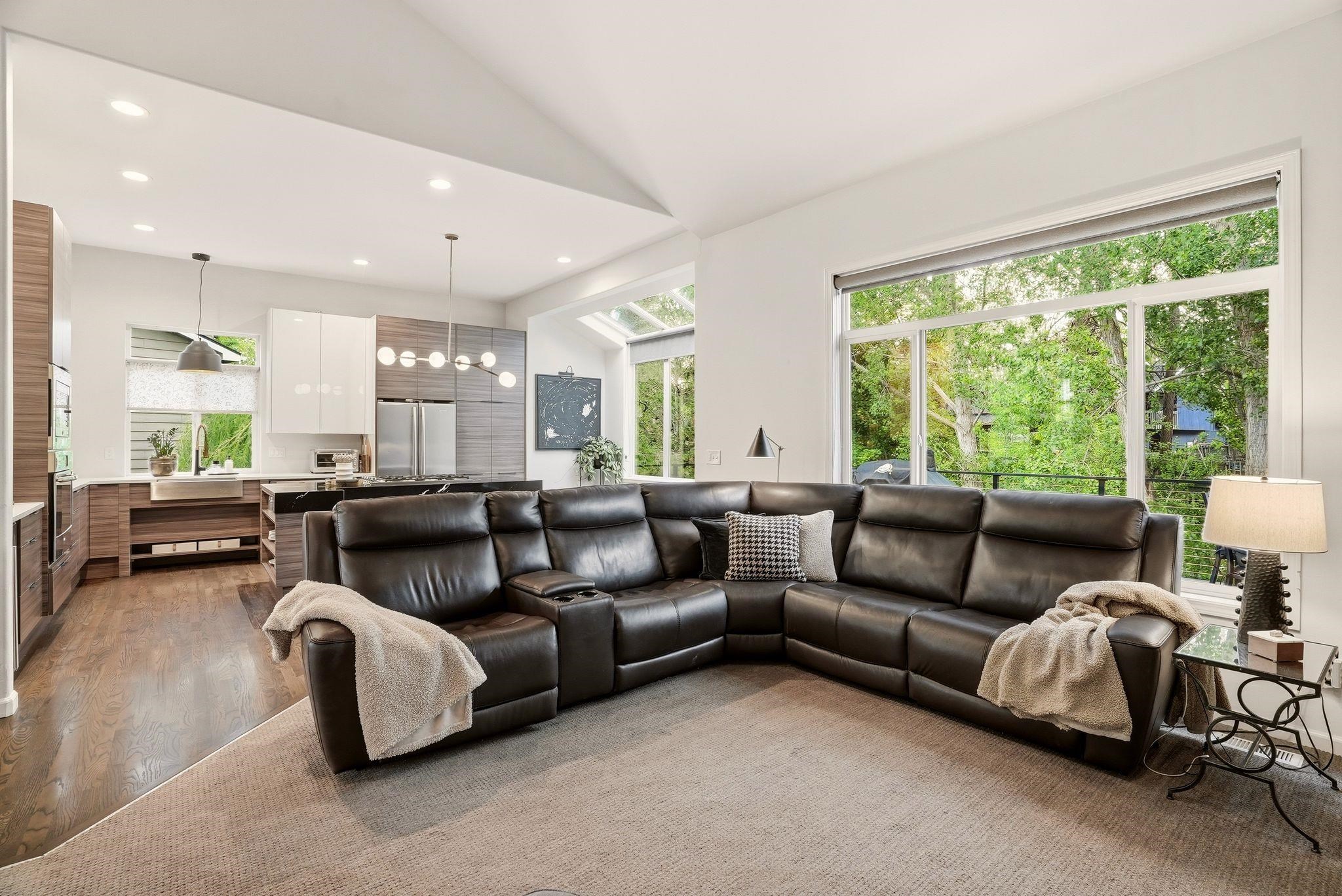 3827 E BELLERIVE Ln - Photo 12