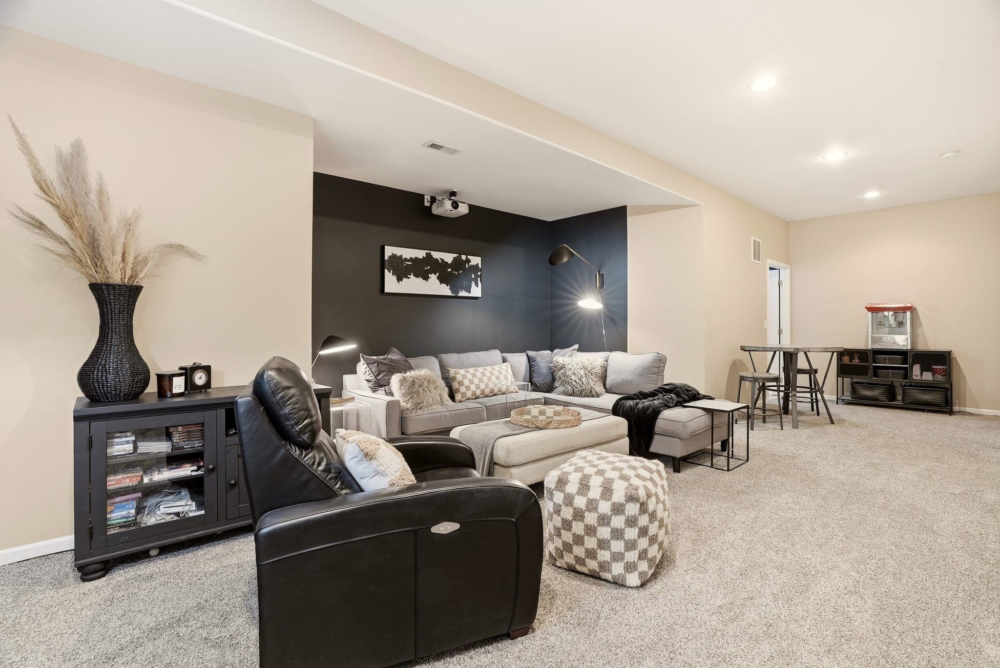 3827 E BELLERIVE Ln - Photo 34