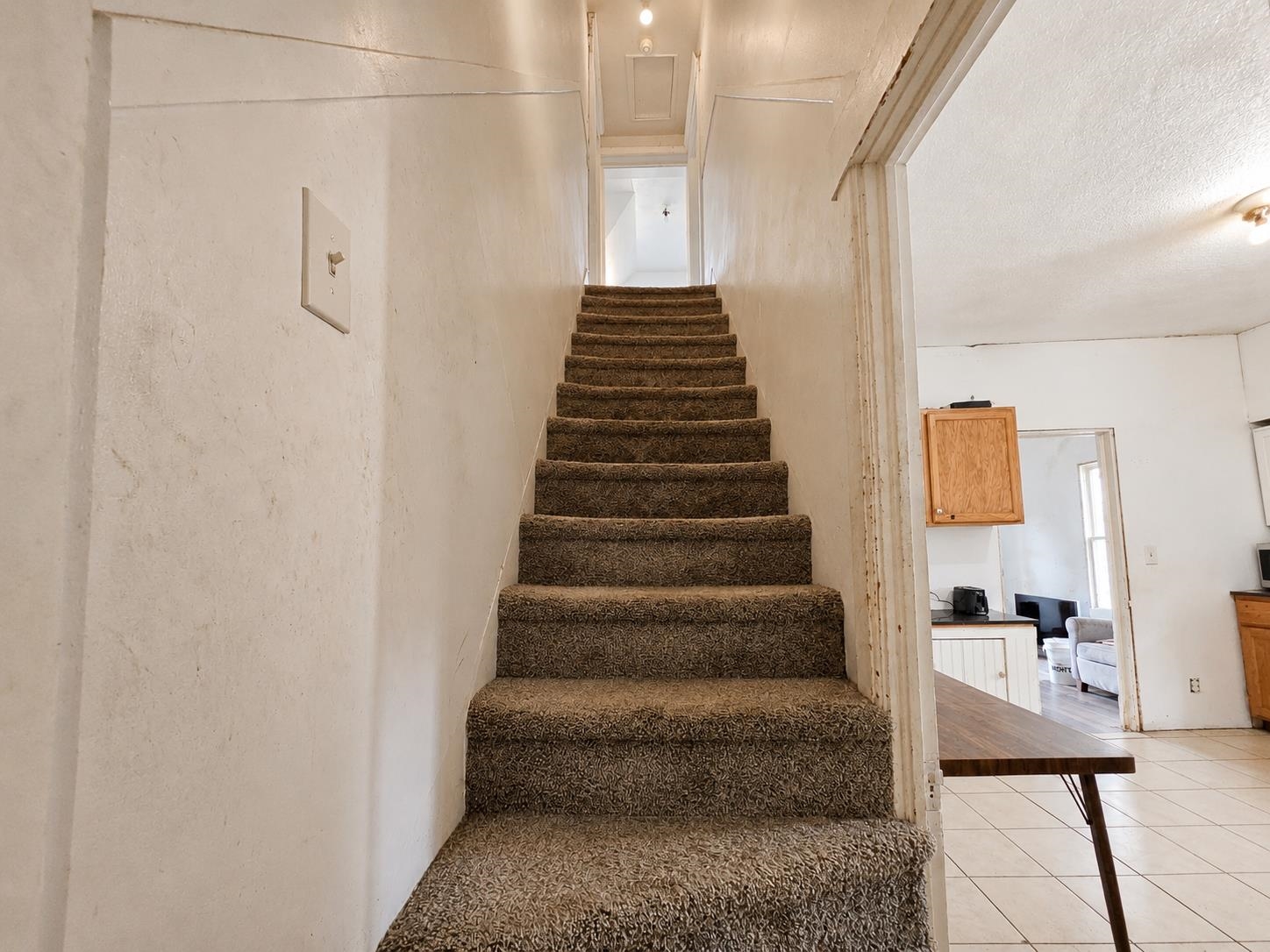 1102 12th St - Photo 5