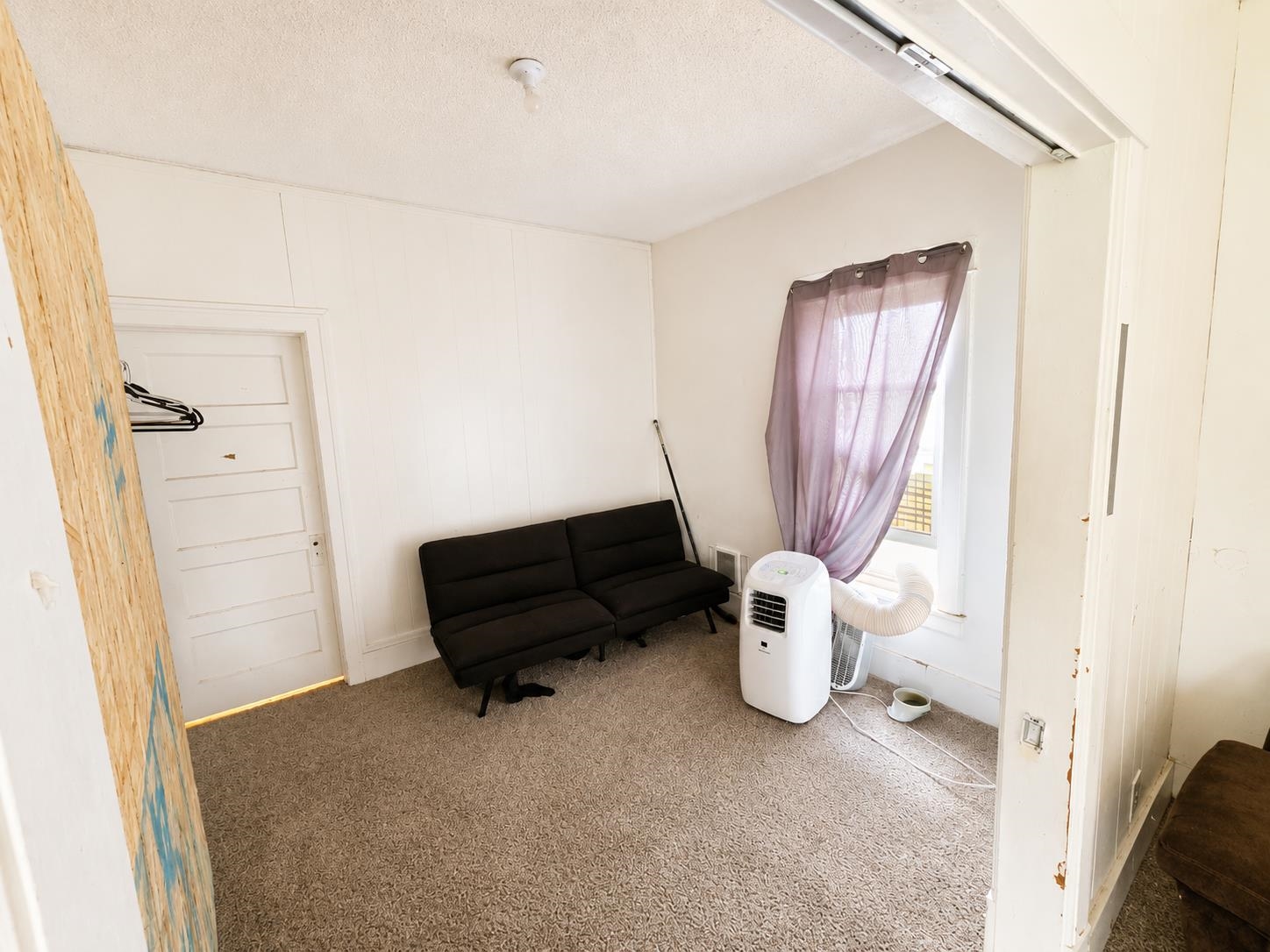 1102 12th St - Photo 19
