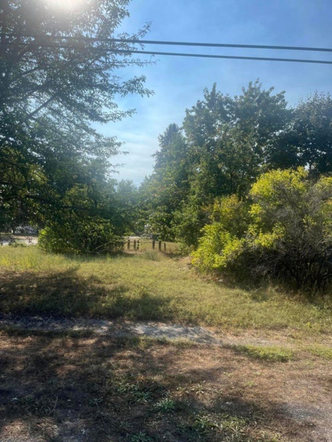 150 E 8th Ave - Photo 4