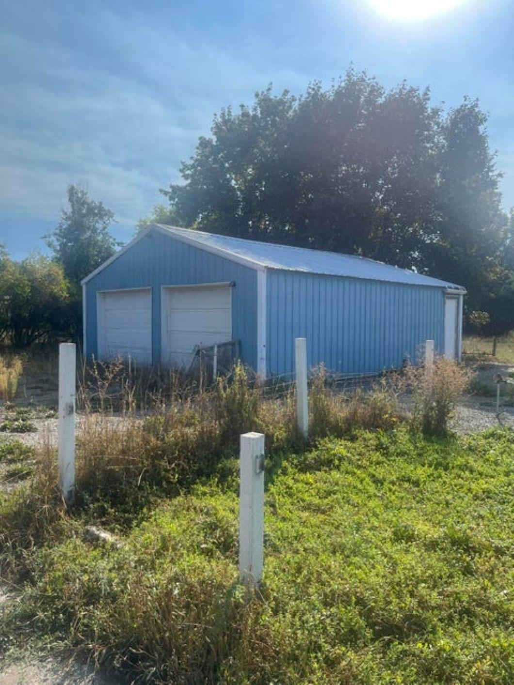 150 E 8th Ave - Photo 1