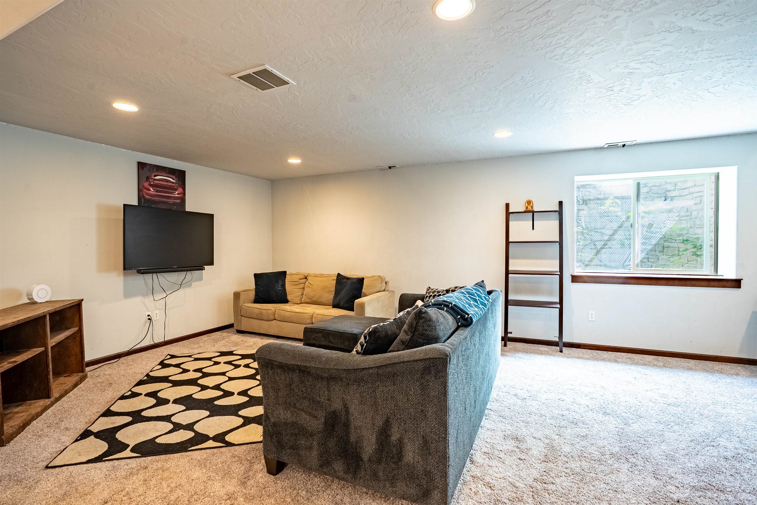 1927 S Clover Dr - Photo 30