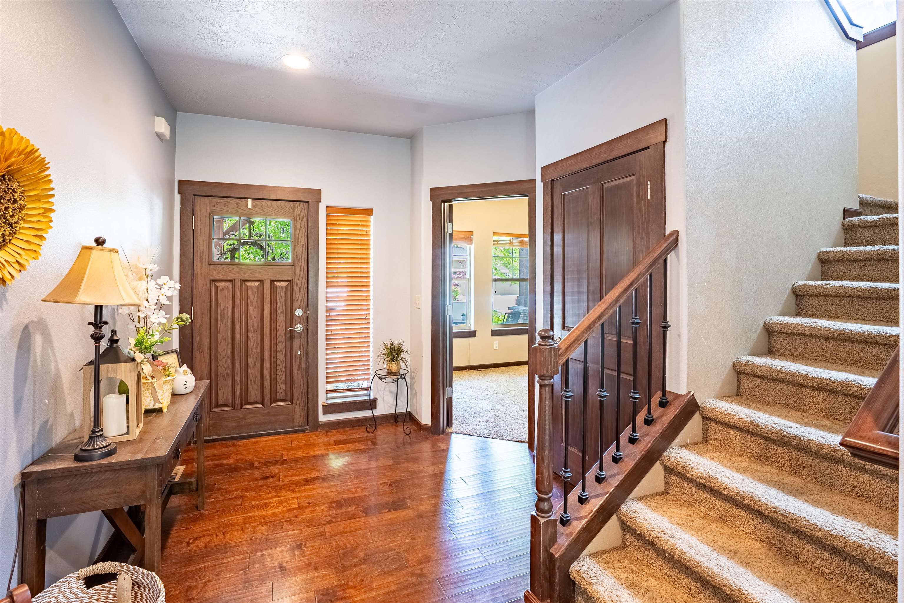 1927 S Clover Dr - Photo 4