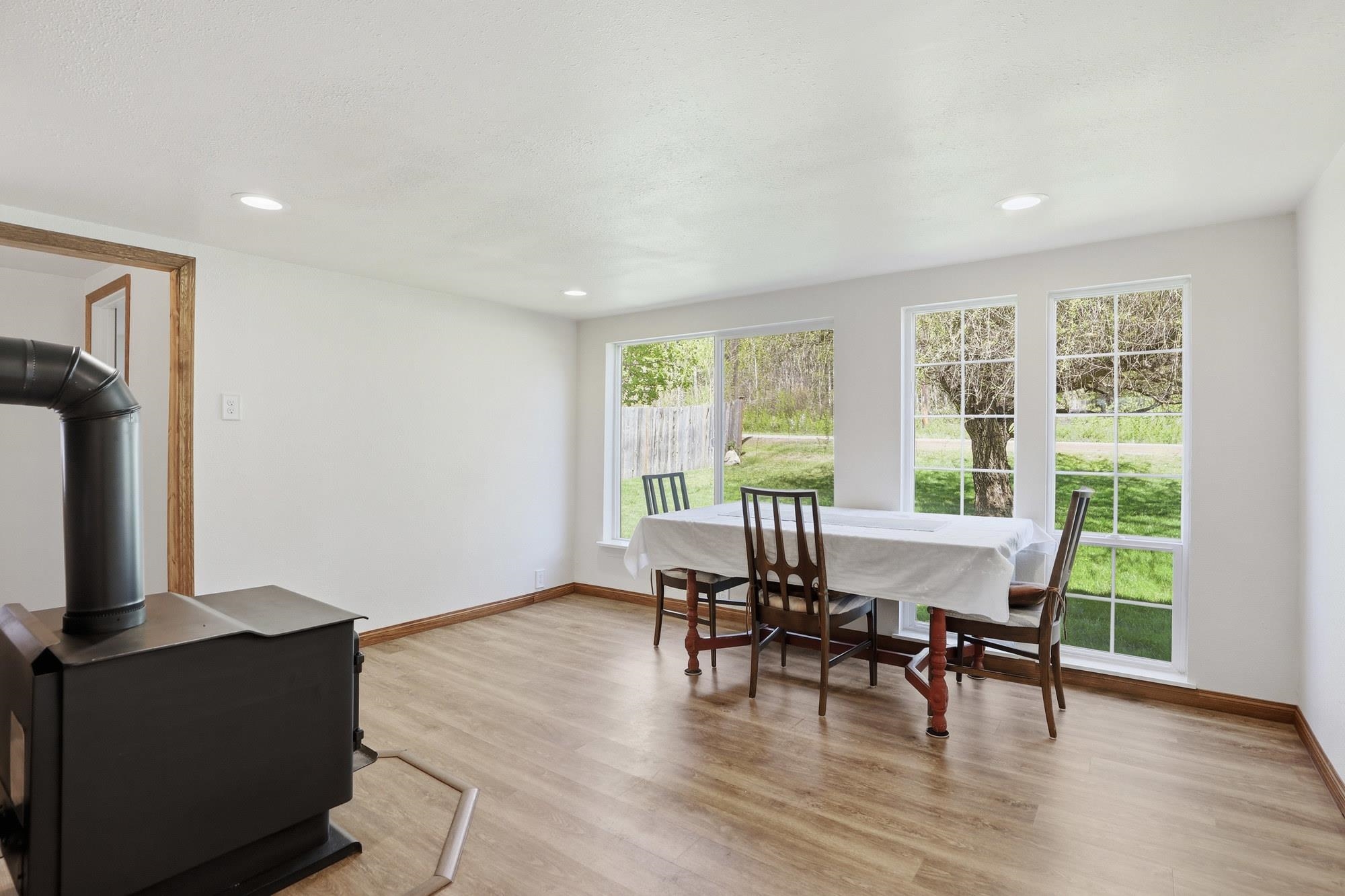 4422 RAILROAD Ave - Photo 5