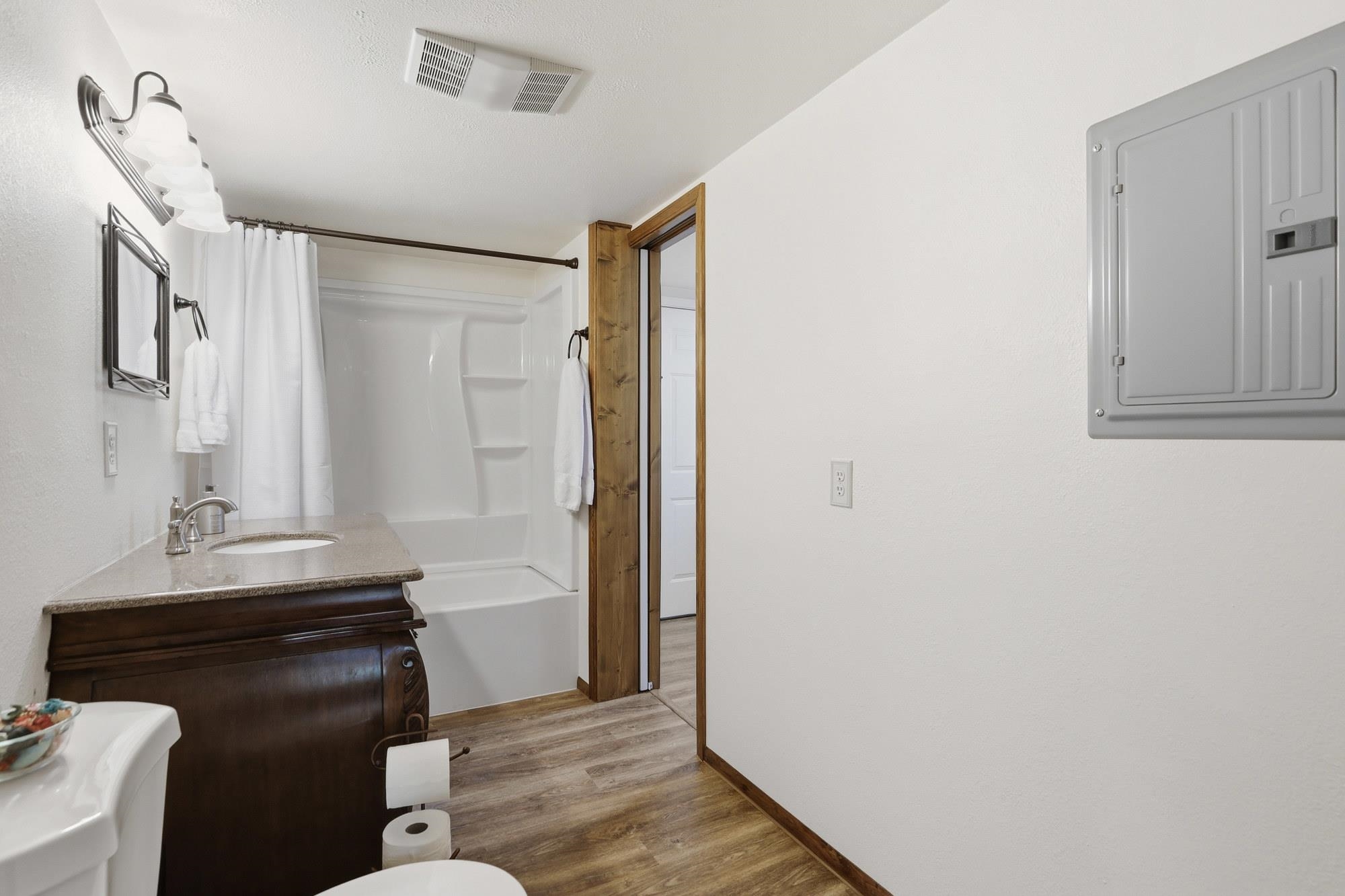 4422 RAILROAD Ave - Photo 14
