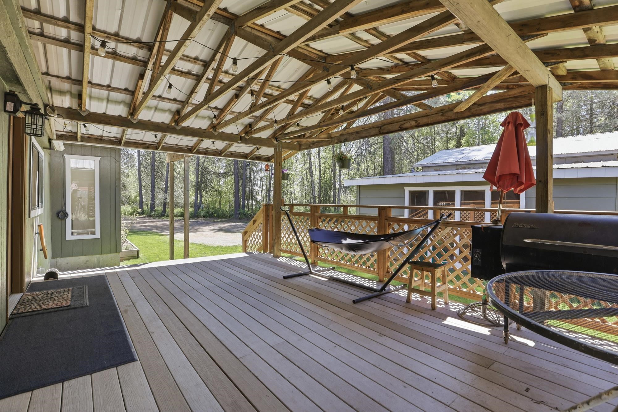 4422 RAILROAD Ave - Photo 26