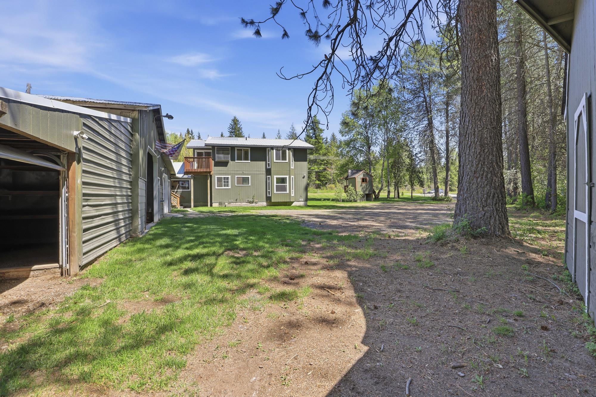 4422 RAILROAD Ave - Photo 32