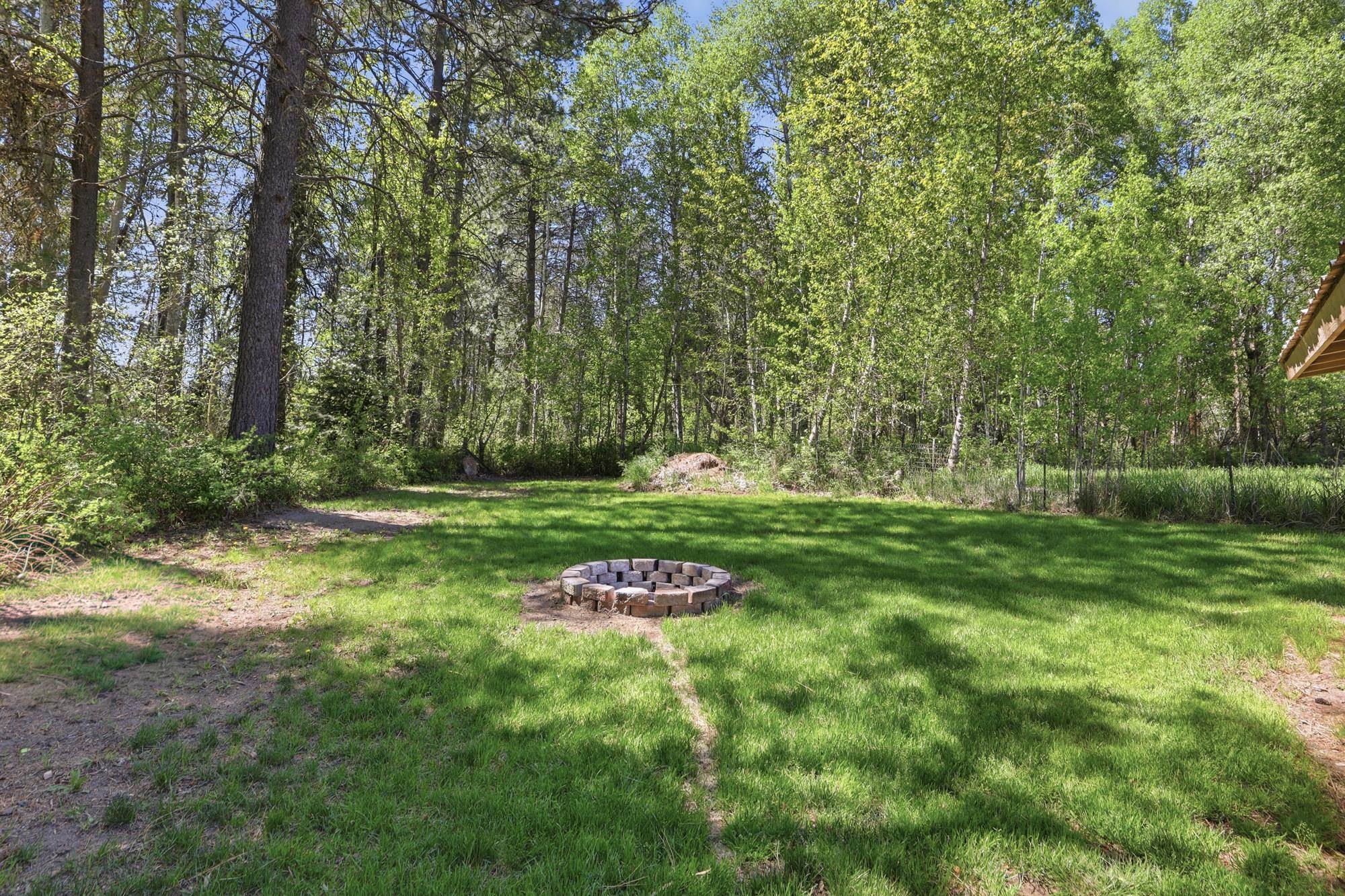 4422 RAILROAD Ave - Photo 33