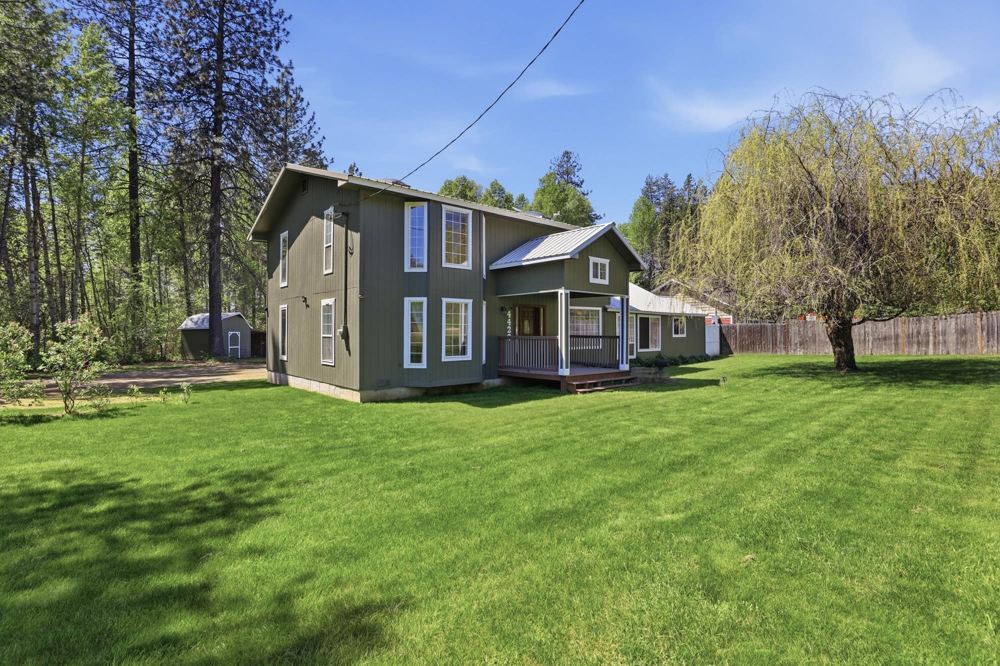 4422 RAILROAD Ave - Photo 40