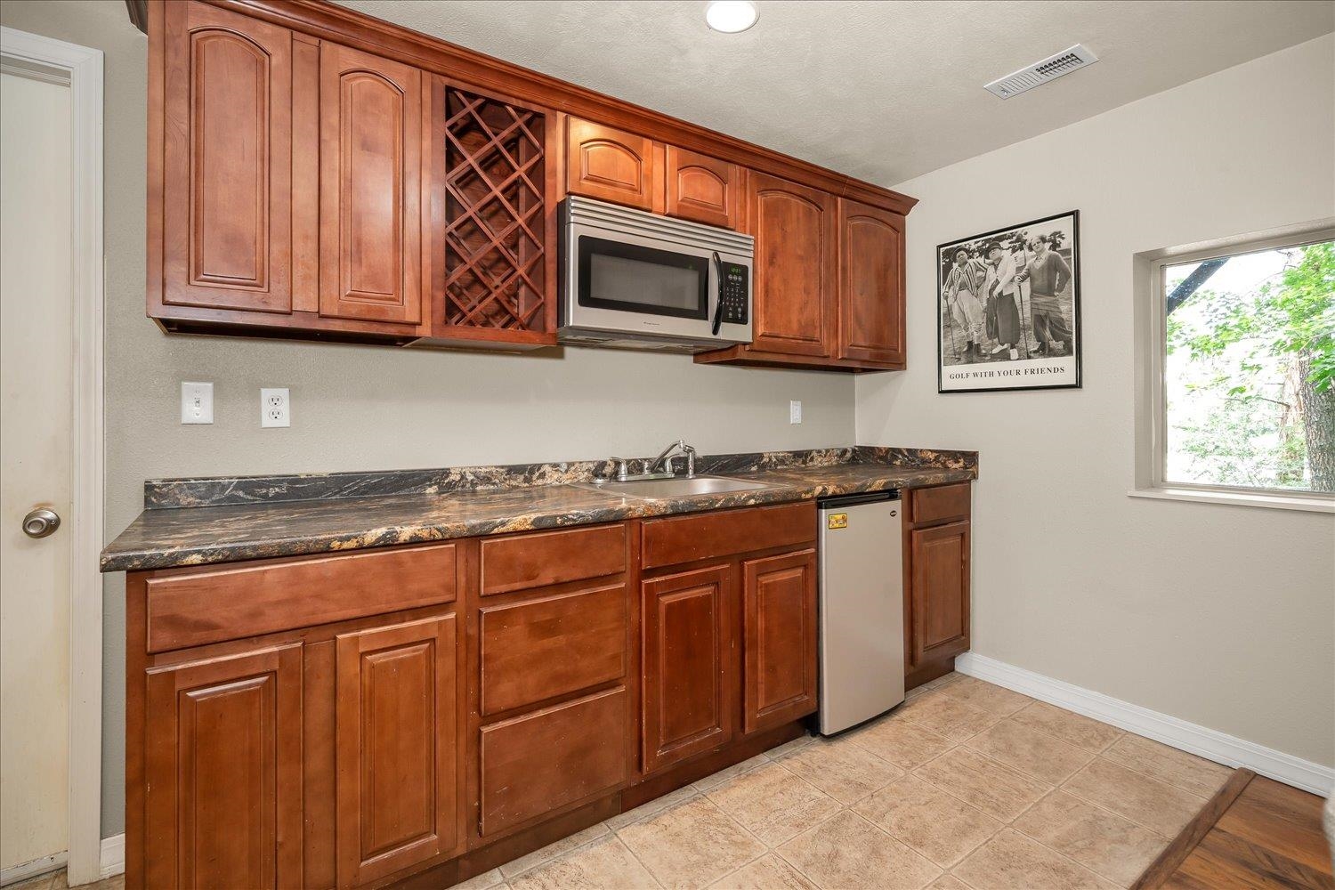 2107 E 16th Ave - Photo 26