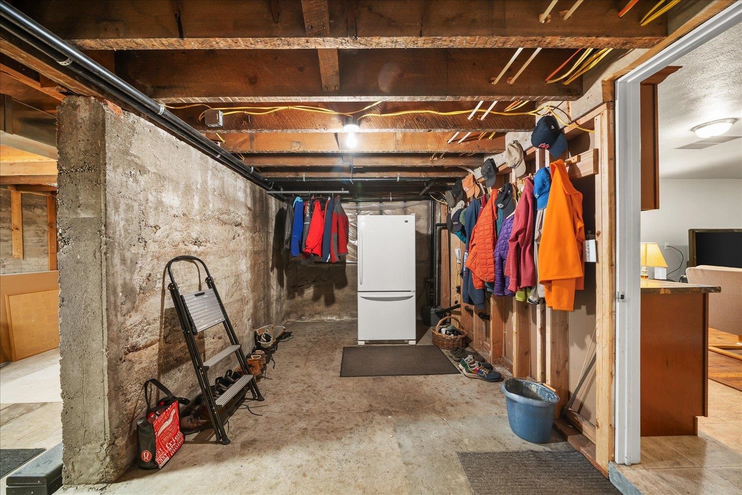 2107 E 16th Ave - Photo 32