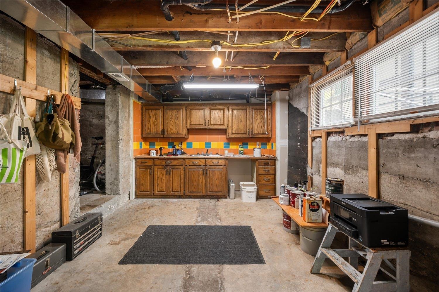 2107 E 16th Ave - Photo 33