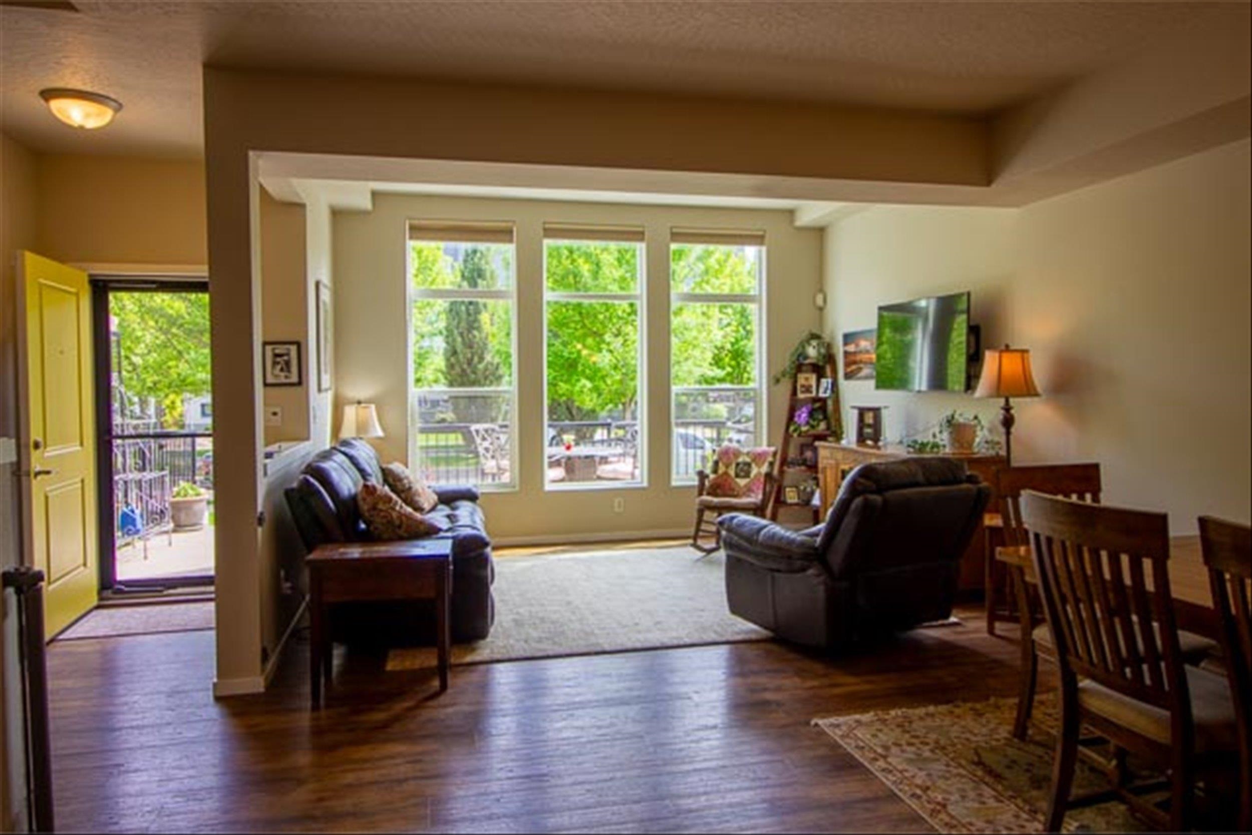 1934 W Summit Pkwy - Photo 15