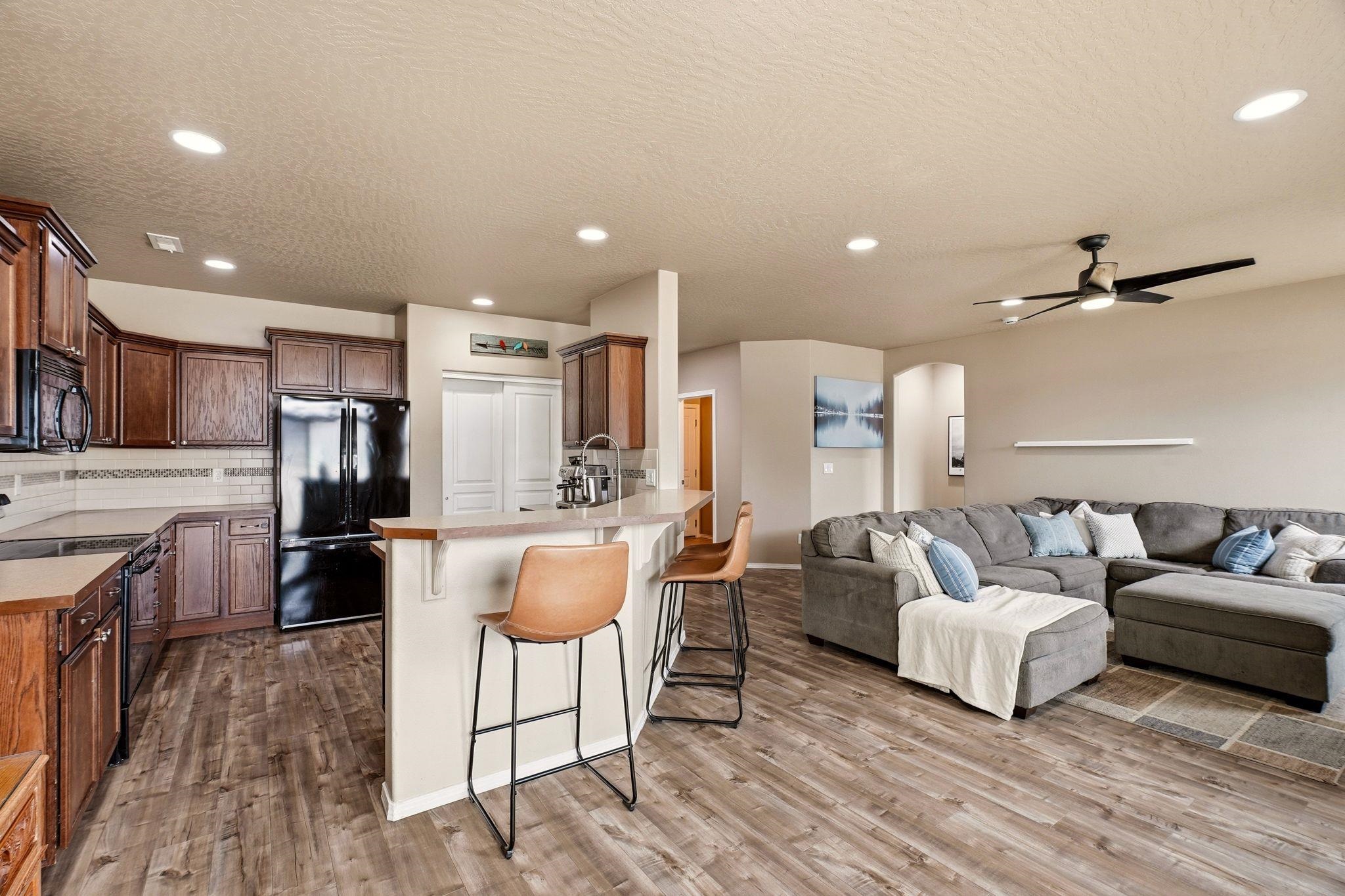 705 Quail Dr - Photo 6