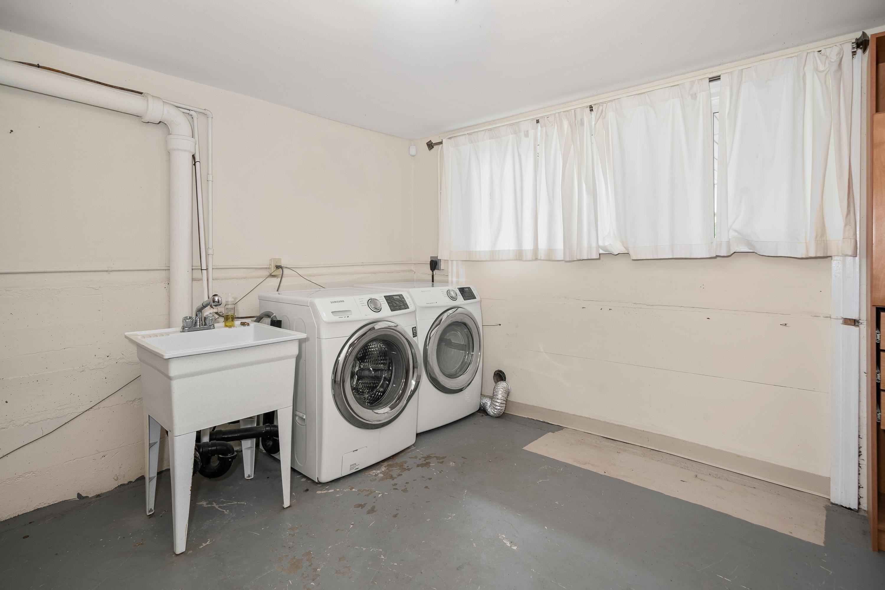 1857 E 8th Ave - Photo 18