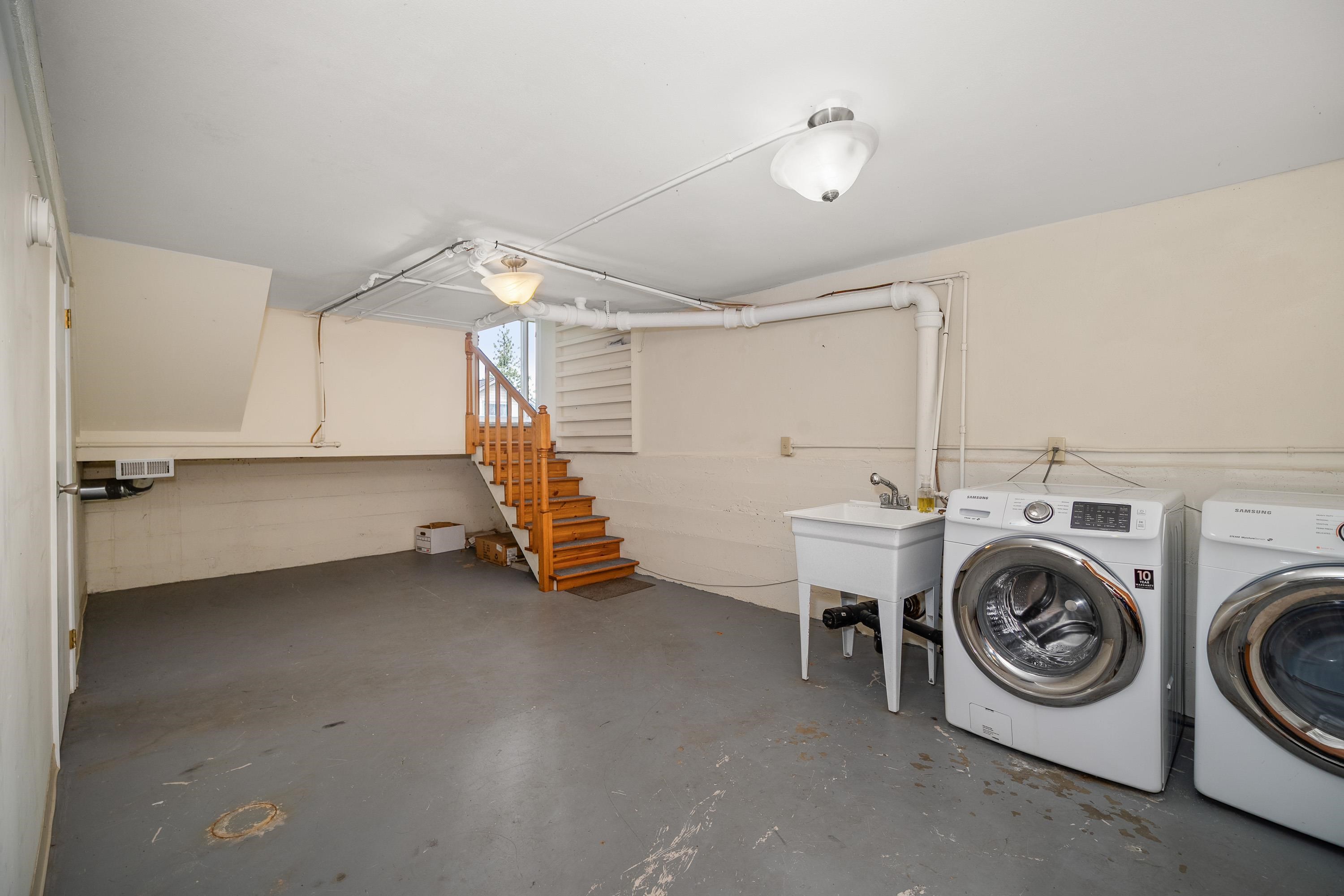 1857 E 8th Ave - Photo 20