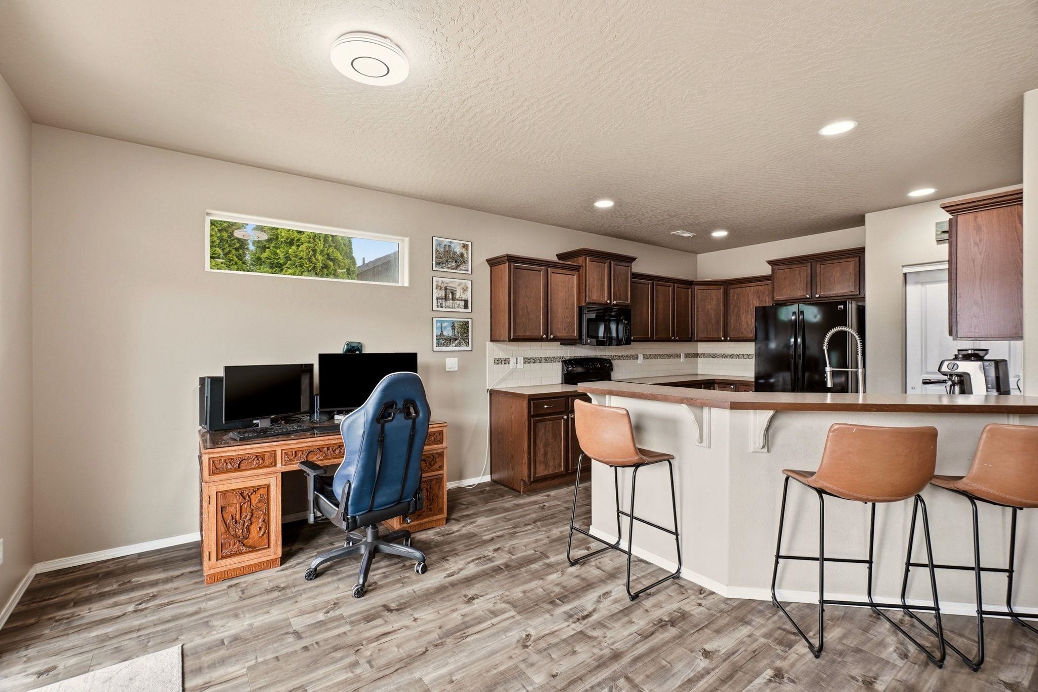 705 Quail Dr - Photo 8
