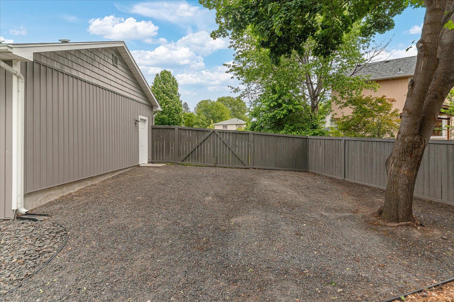 5011 N Lillian Ct - Photo 21