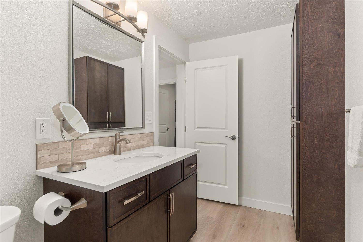 5011 N Lillian Ct - Photo 18