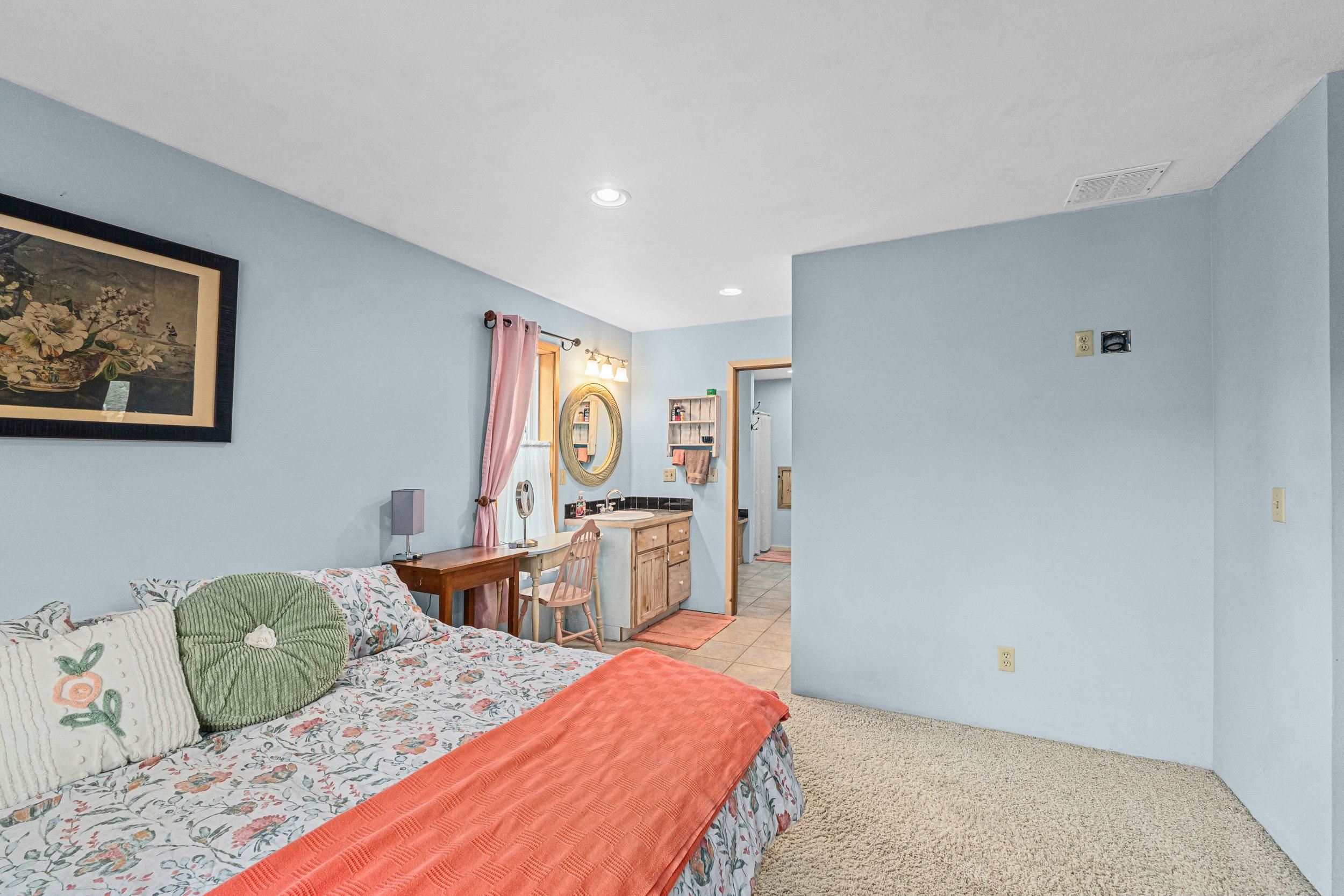 40048 E Cayuse Cove Rd - Photo 10
