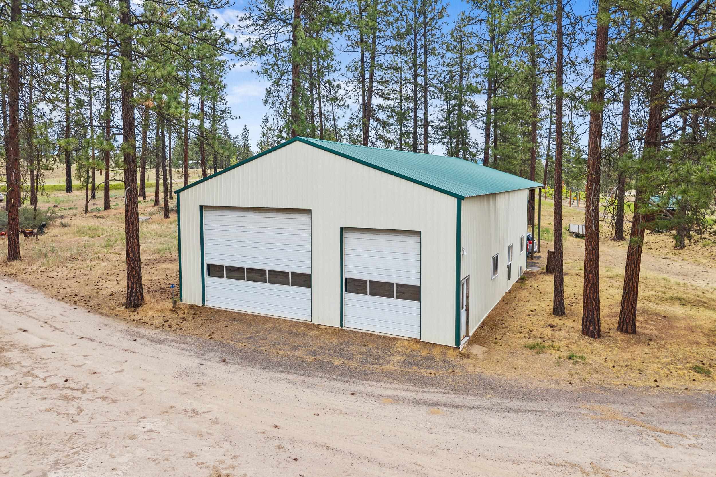 40048 E Cayuse Cove Rd - Photo 21