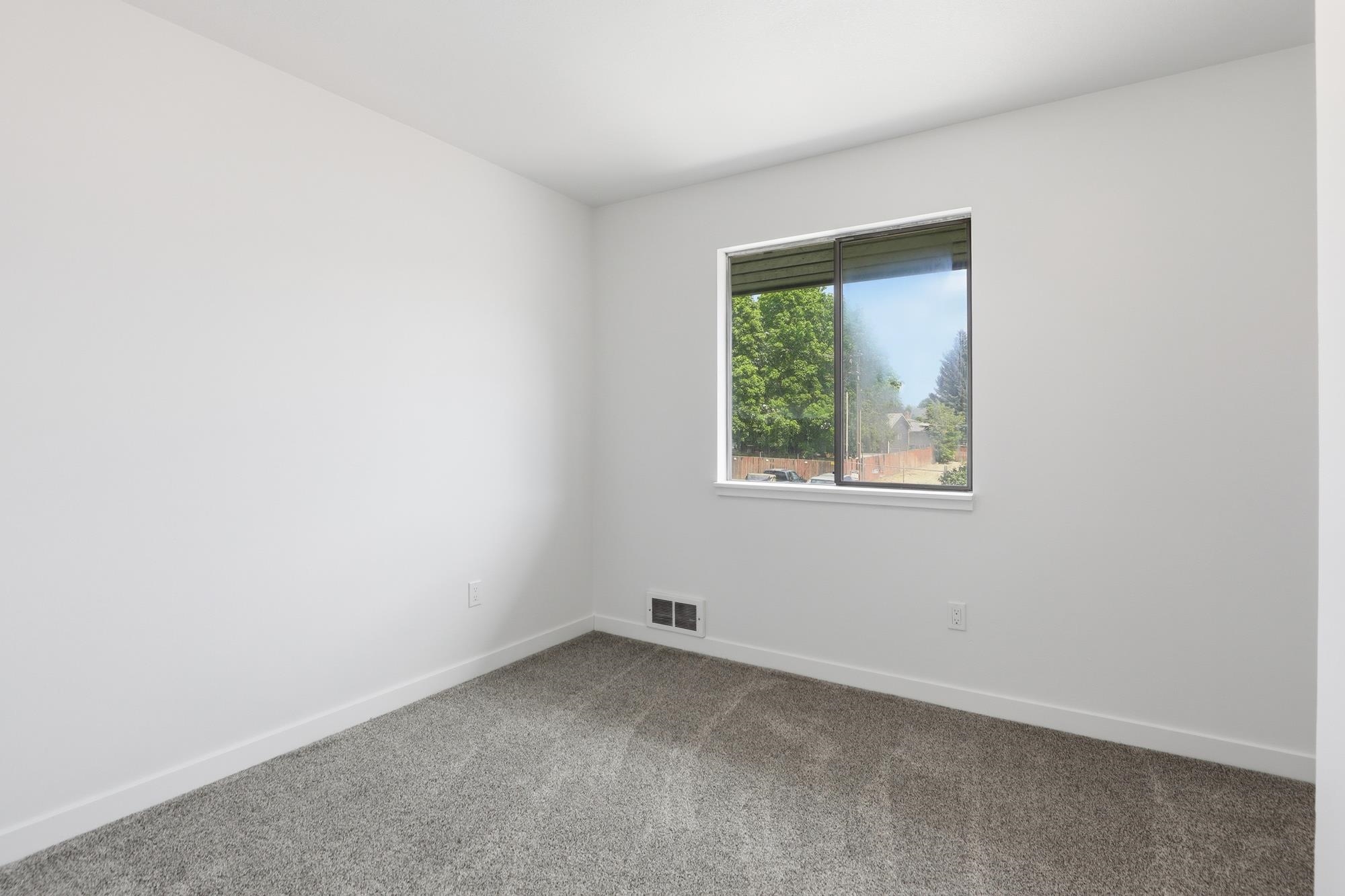 12449 E Olive Ave - Photo 21