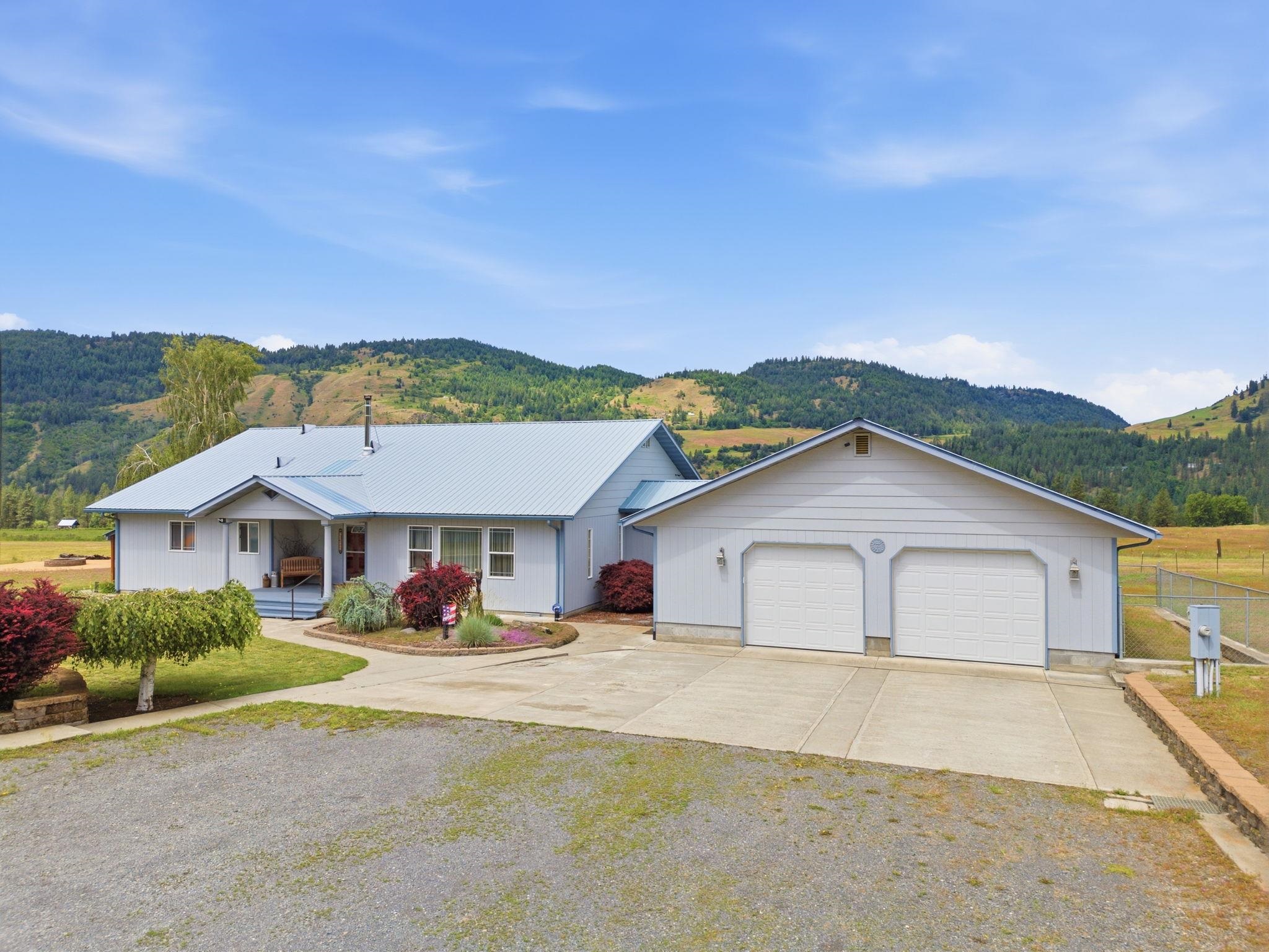 2386 Woodlark Way - Photo 3