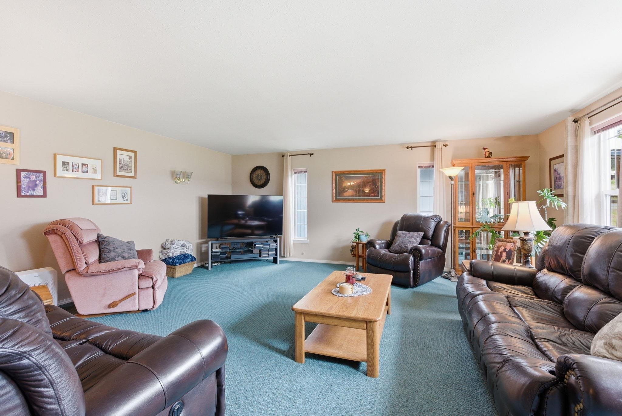 2386 Woodlark Way - Photo 11