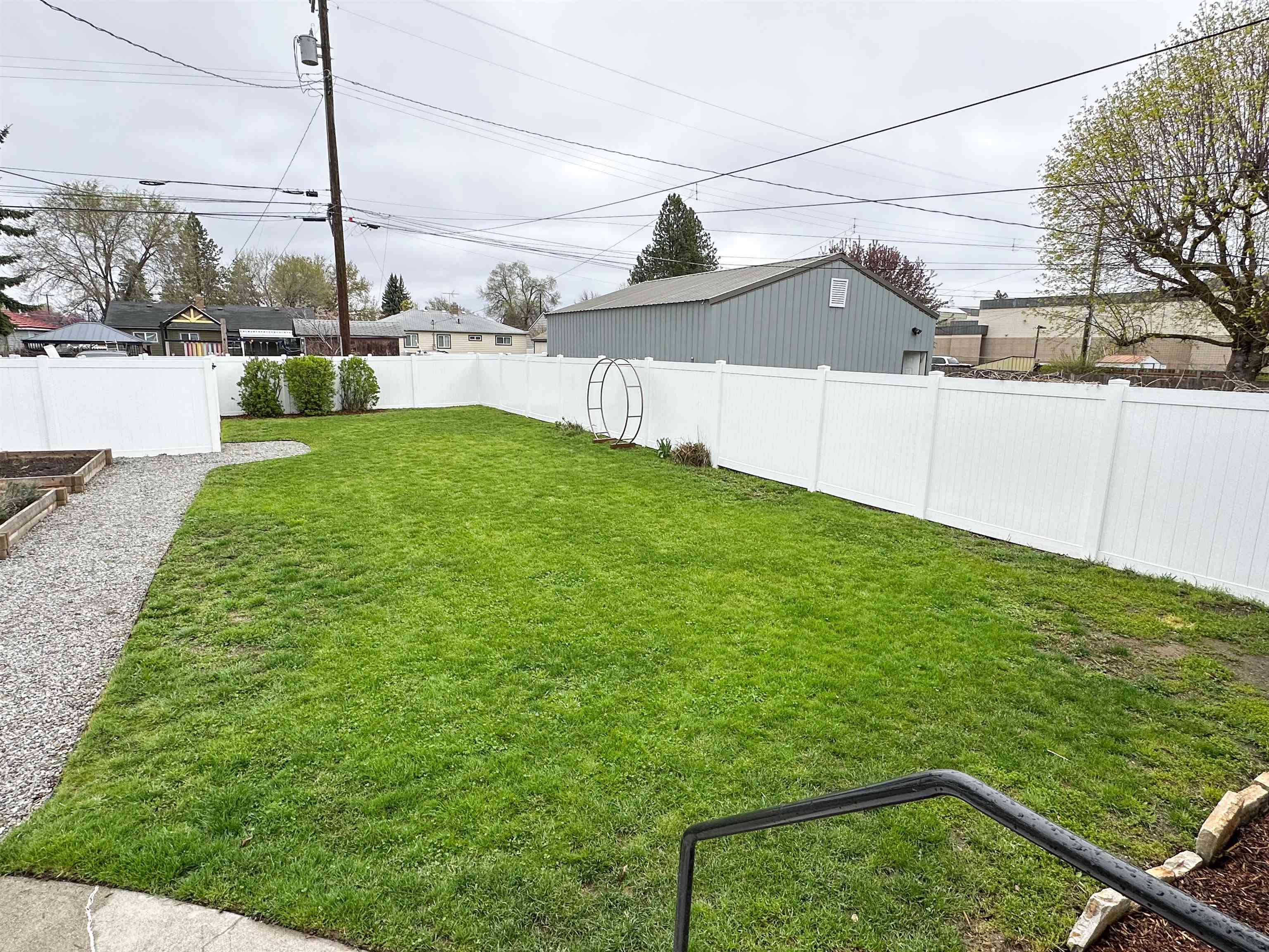 611 E Joseph Ave - Photo 19