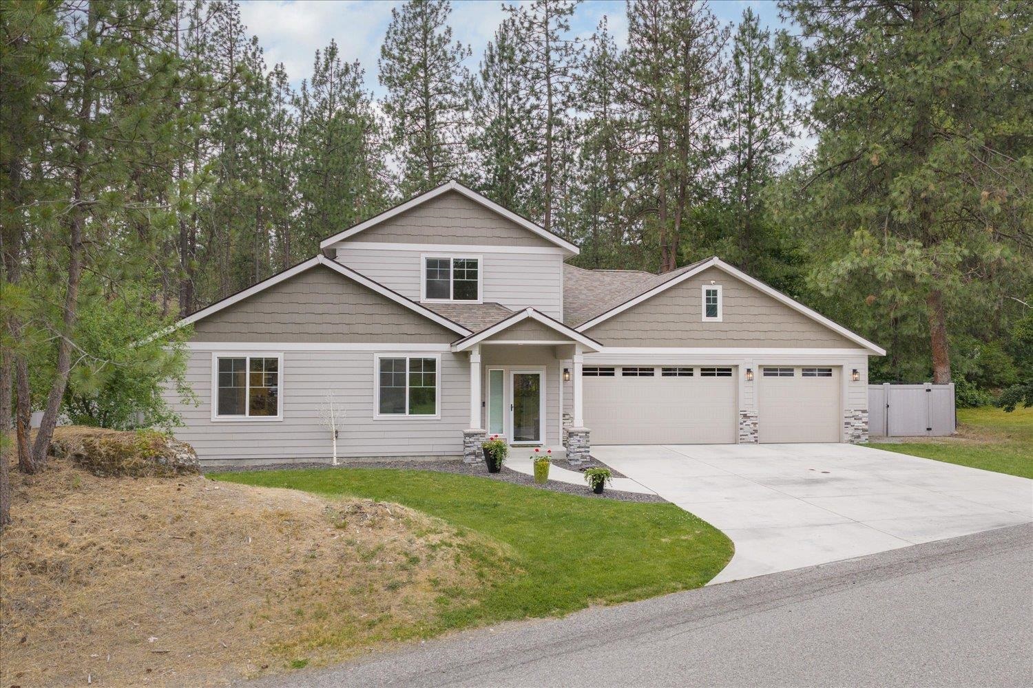 4411 N Center Rd - Photo 3