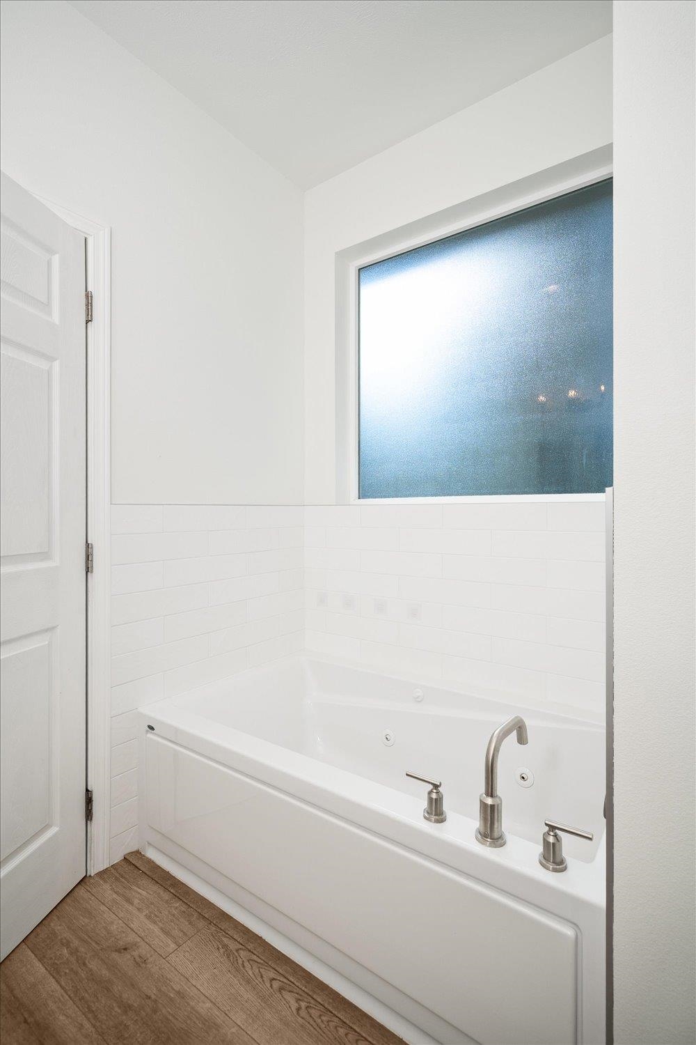 4411 N Center Rd - Photo 17