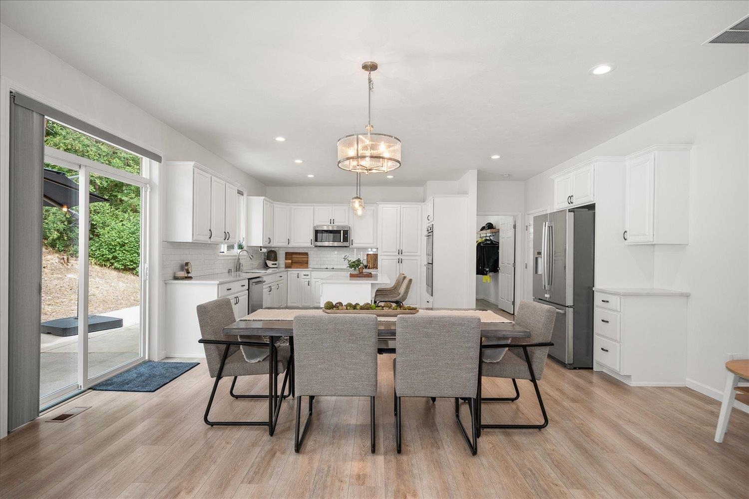 4411 N Center Rd - Photo 9