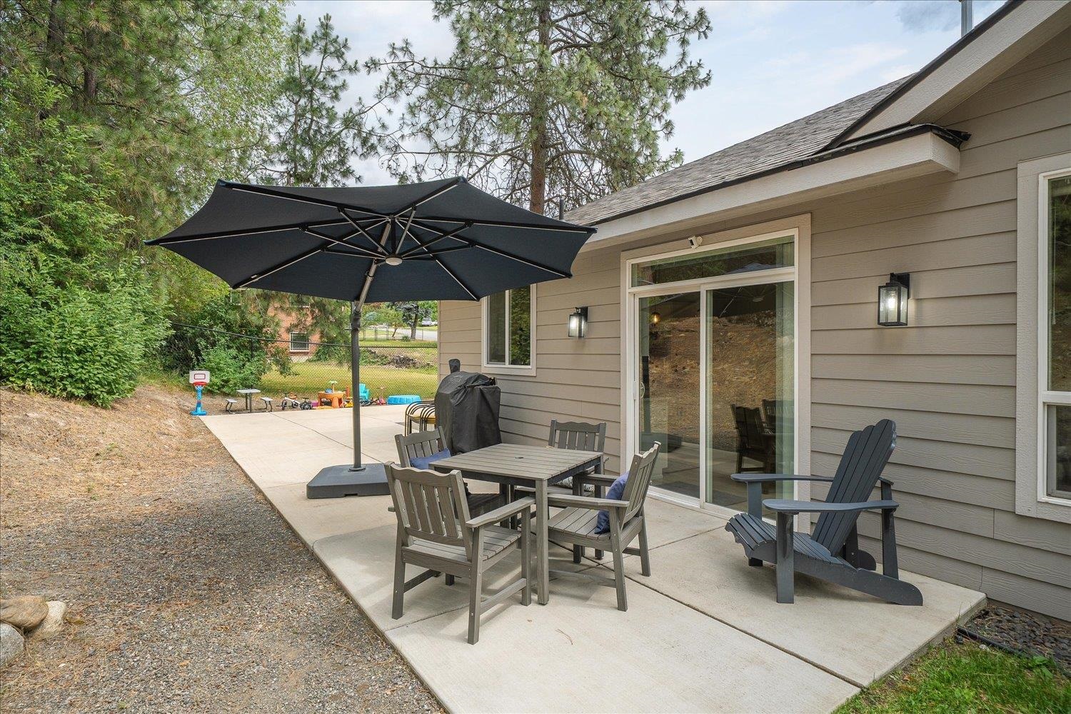 4411 N Center Rd - Photo 25