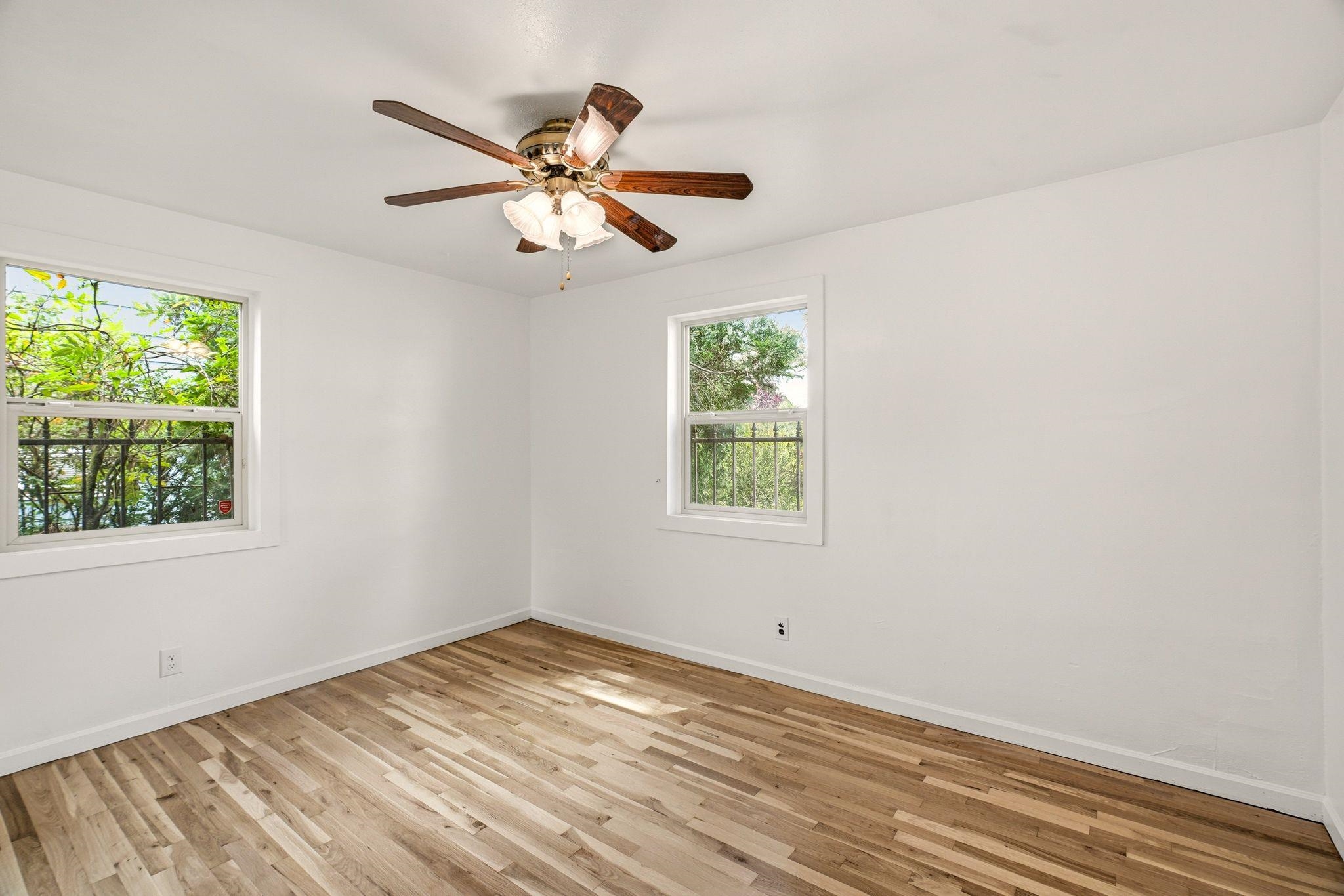 2628 W Olympic Ave - Photo 11