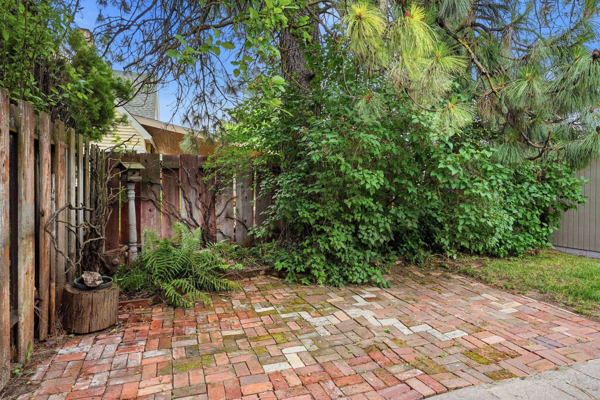 2628 W Olympic Ave - Photo 34
