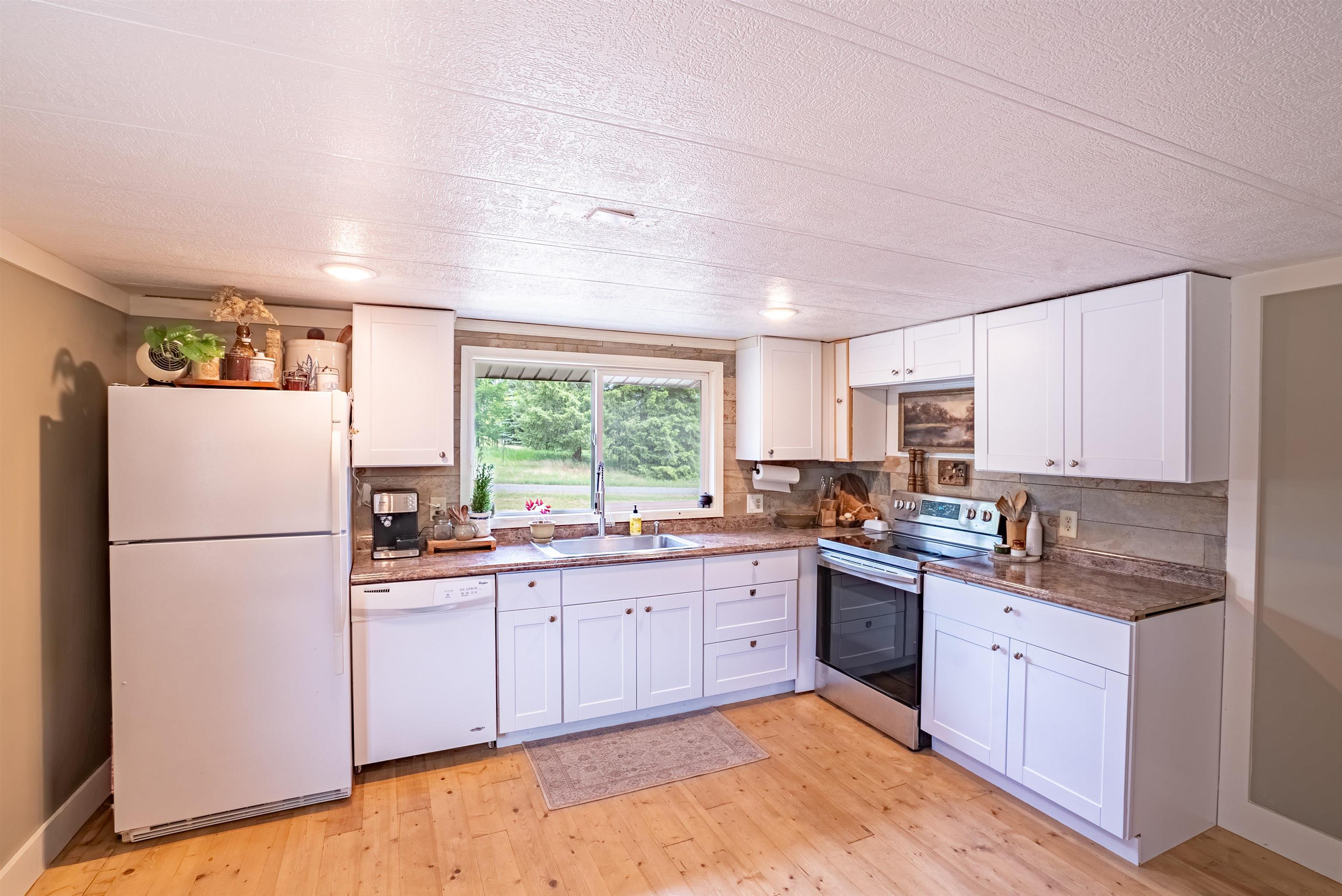 212 E Donna Ln - Photo 5