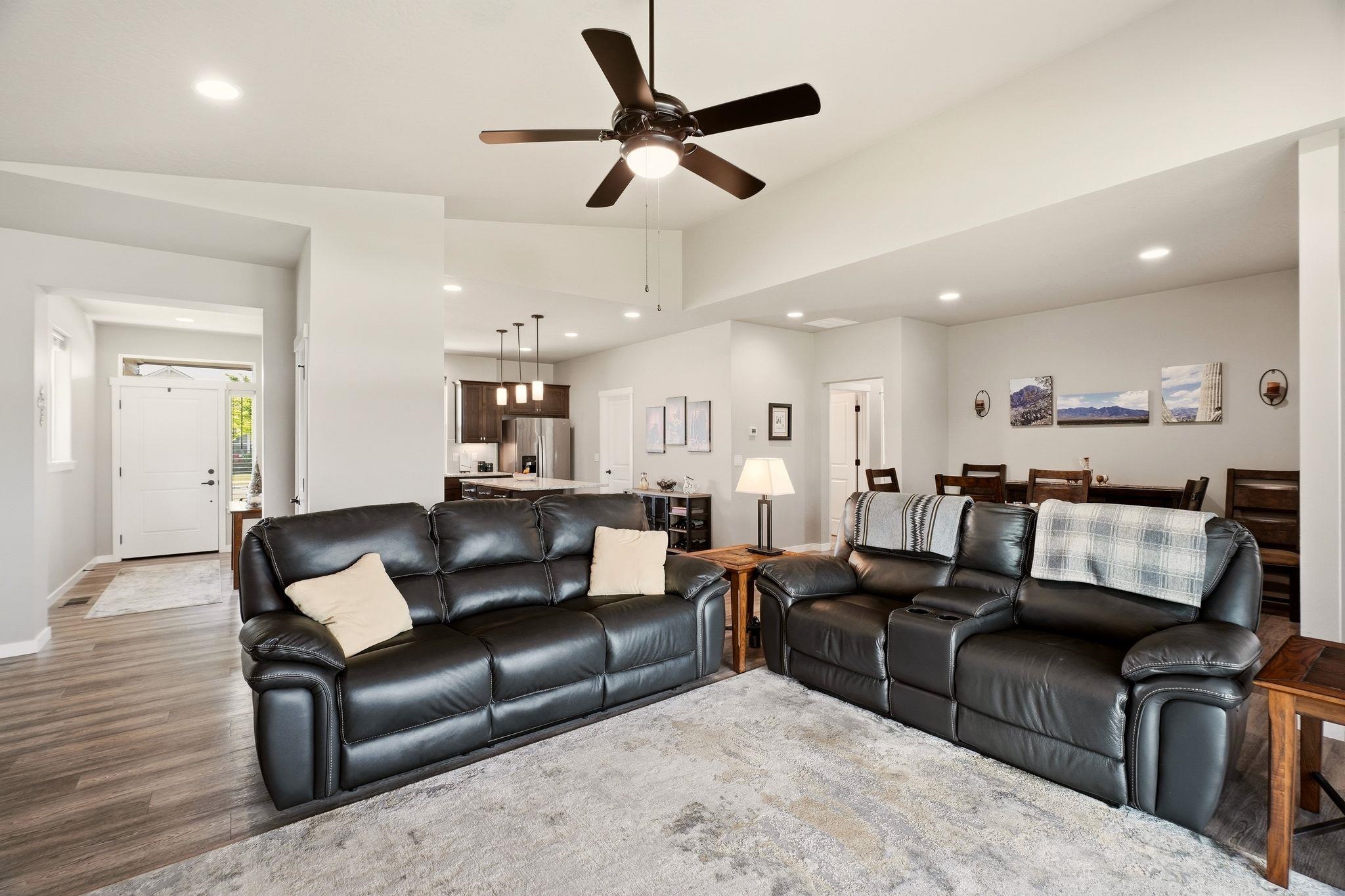 2679 N Heton Ln - Photo 4