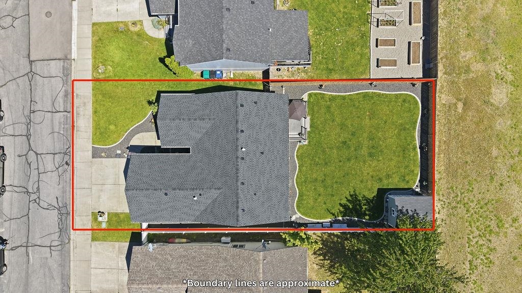 17632 E 4th Ave - Photo 2